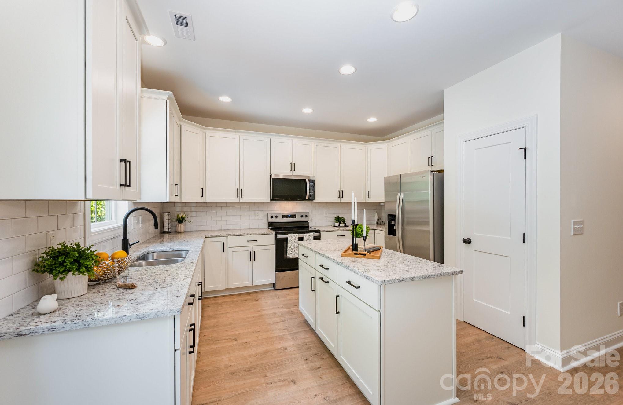 1105 Rudder Circle Property Photo 18