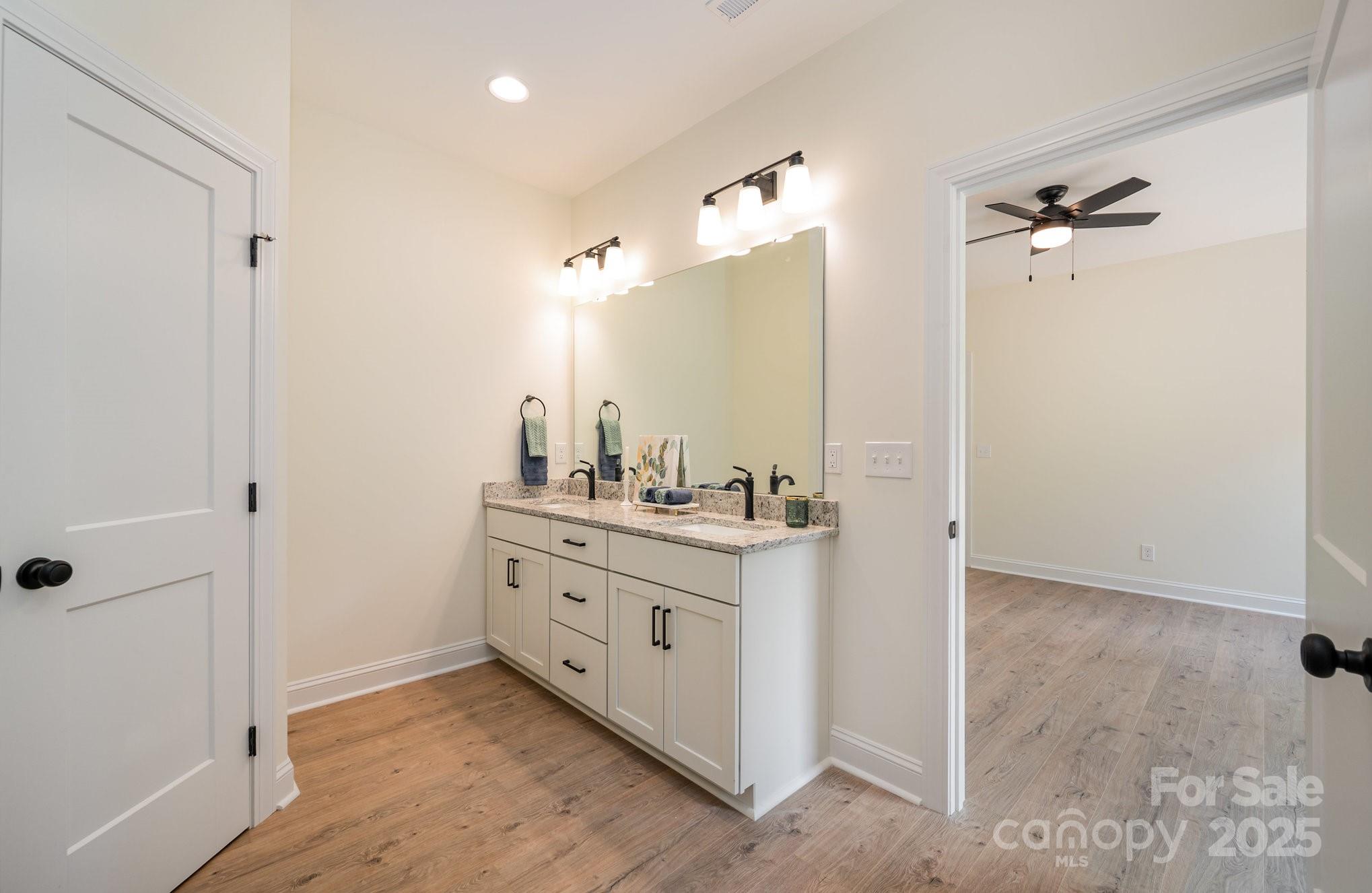 1105 Rudder Circle Property Photo 30