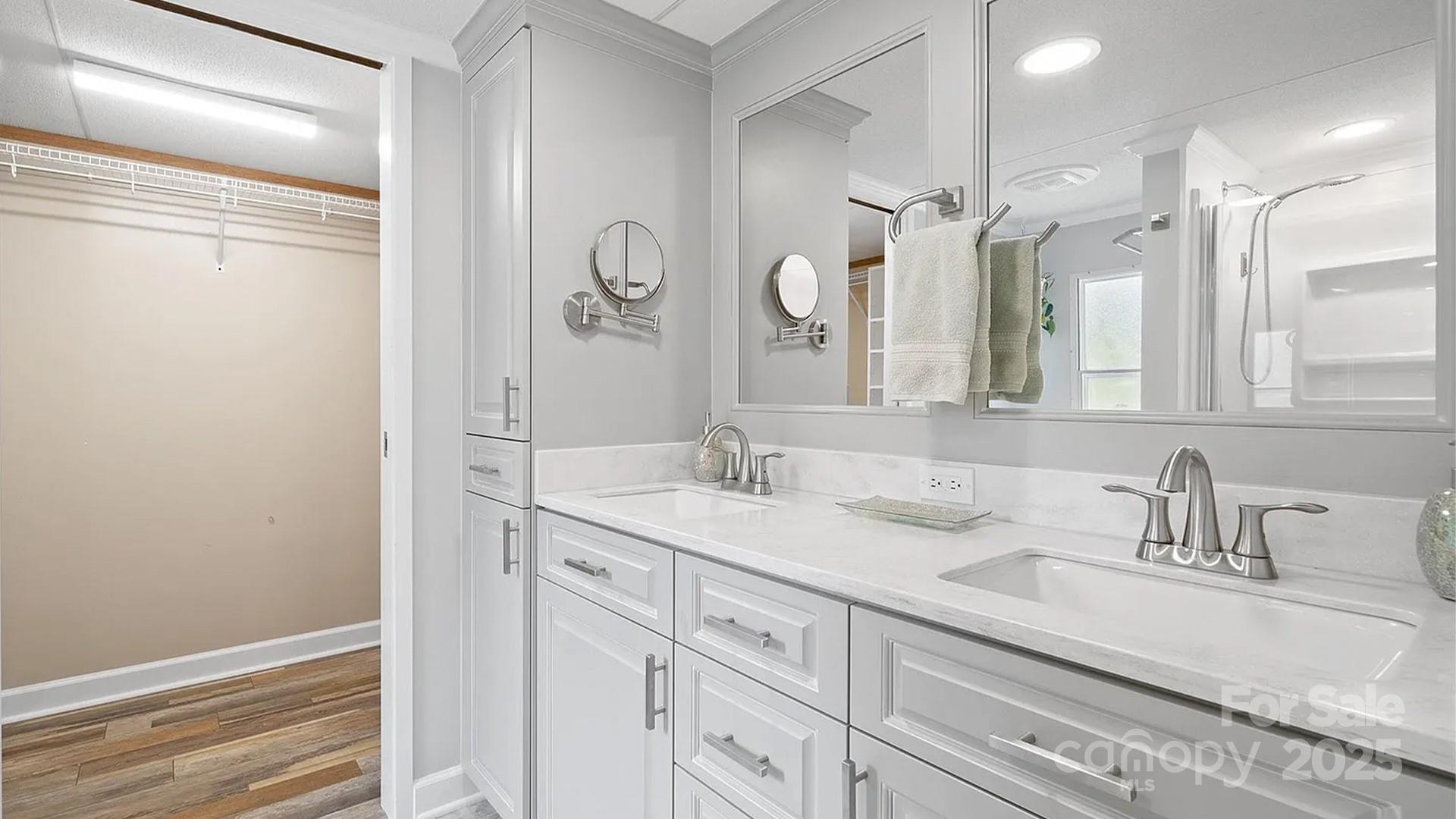 4220 Mount Beulah Road Property Photo 8