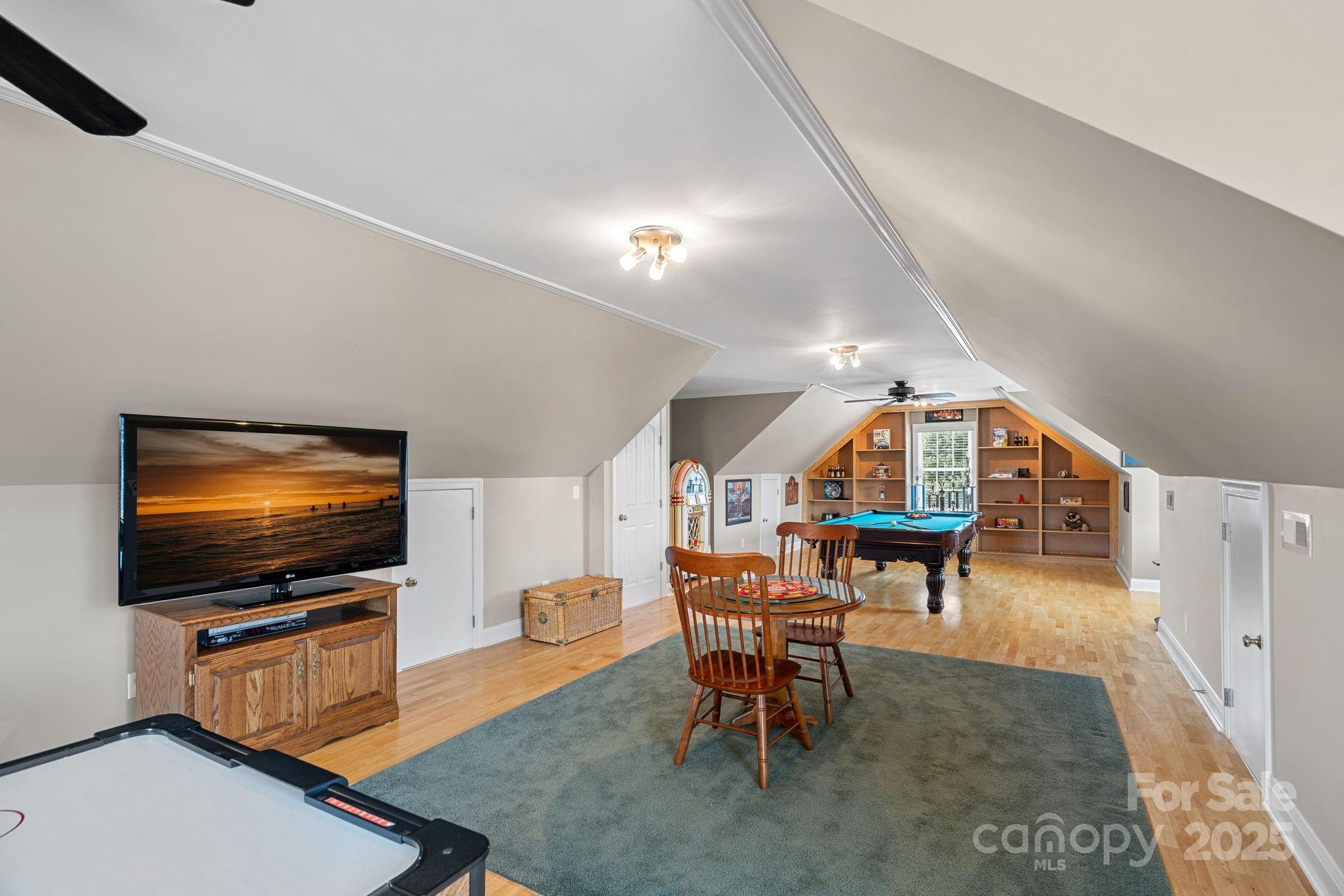 600 Ivah Lee Way Property Photo 27