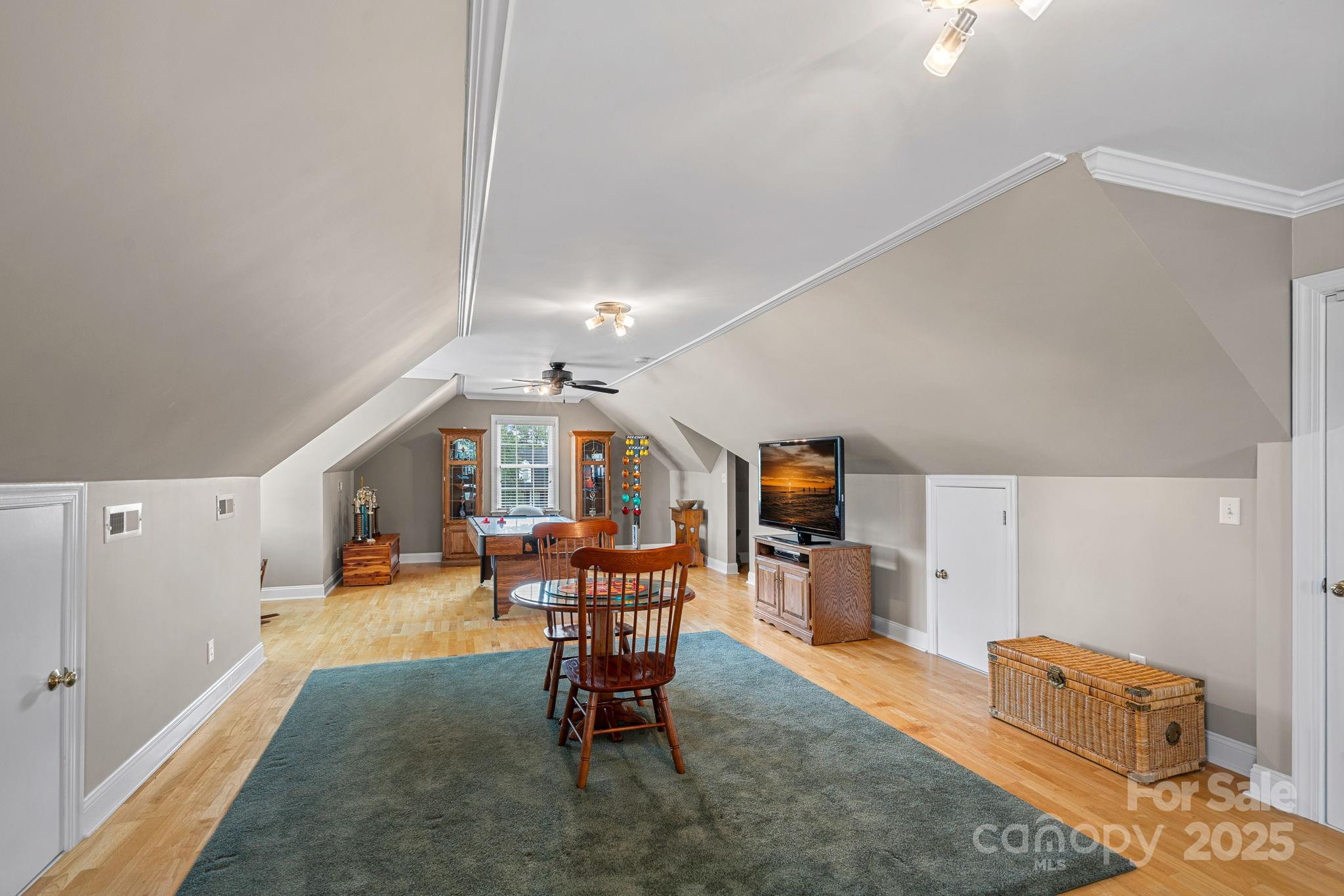 600 Ivah Lee Way Property Photo 28