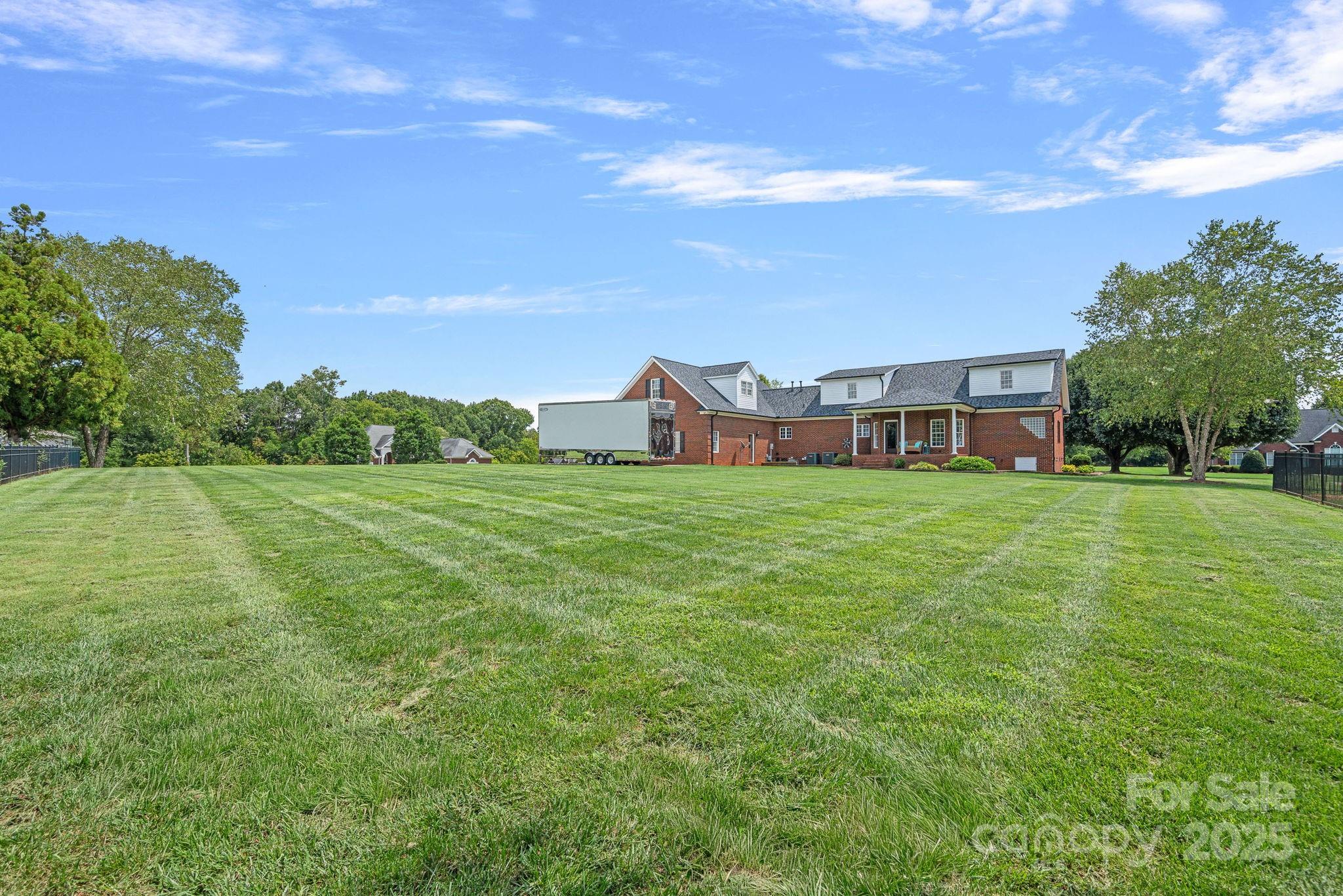 600 Ivah Lee Way Property Photo 41