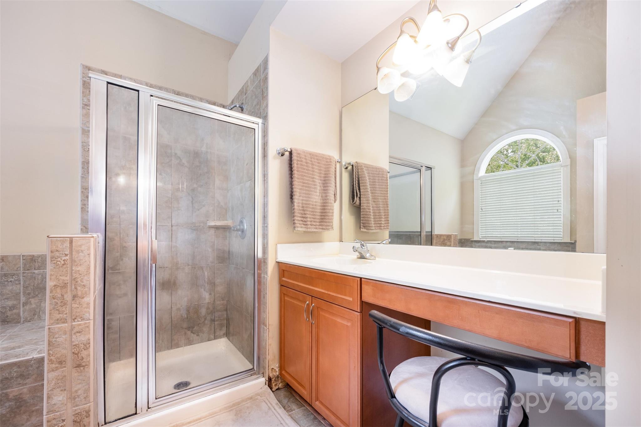 11004 Dipali Court Property Photo 19