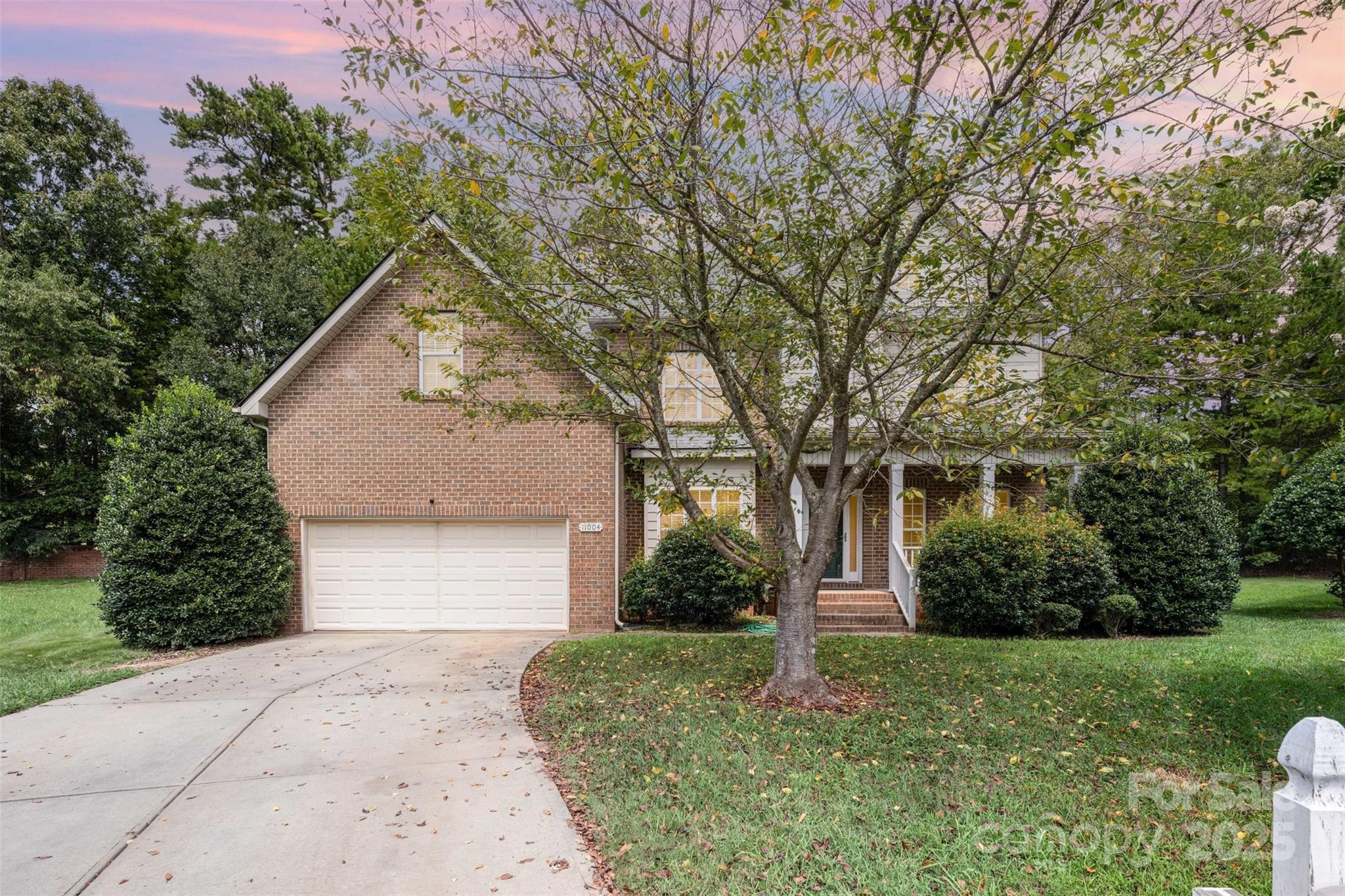 11004 Dipali Court Property Photo 29