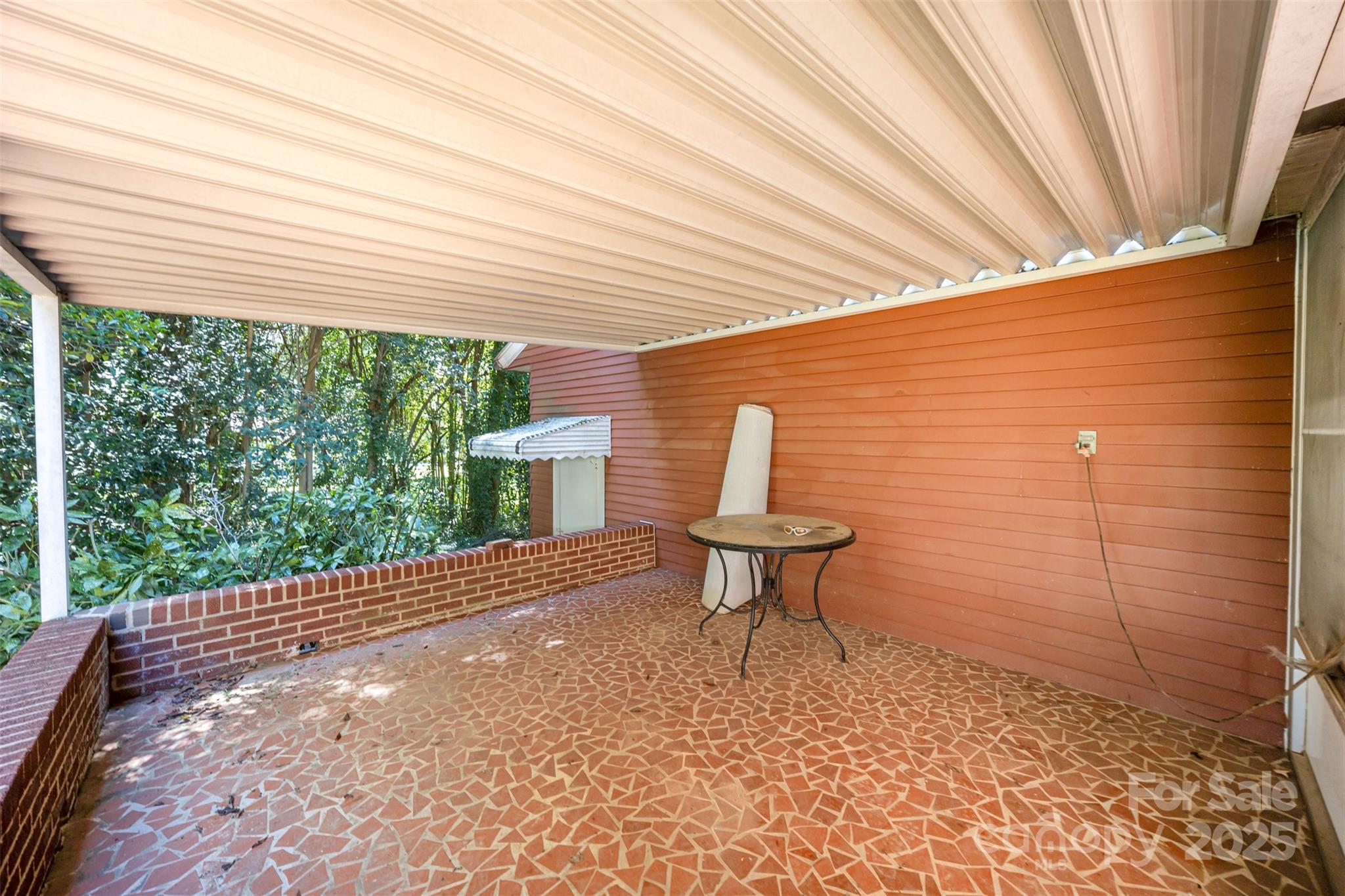 1612 Statesville Boulevard Property Photo 7