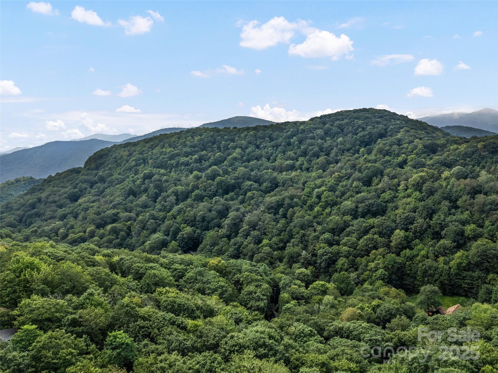 #3-e Sky Drive Property Photo 3