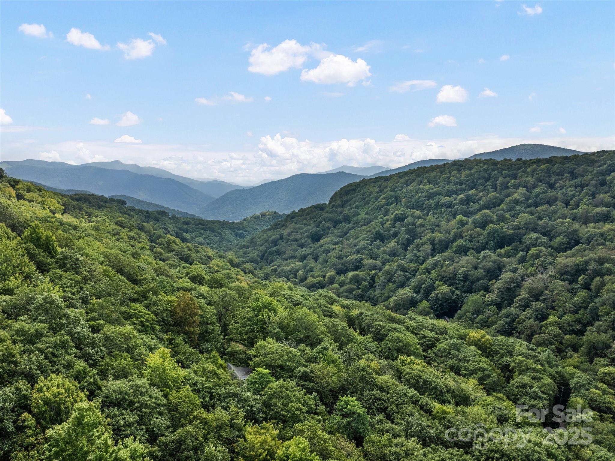 #3-e Sky Drive Property Photo 4