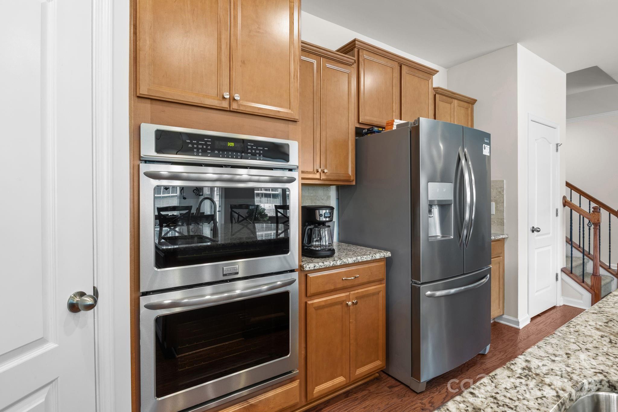 15925 Foreleigh Road Property Photo 17