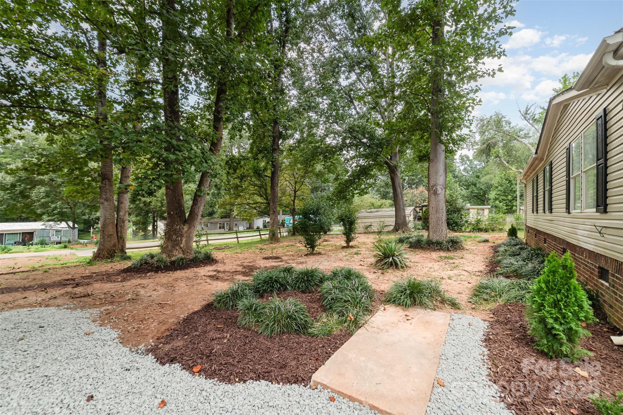 120 Walk A Long Way Property Photo 4