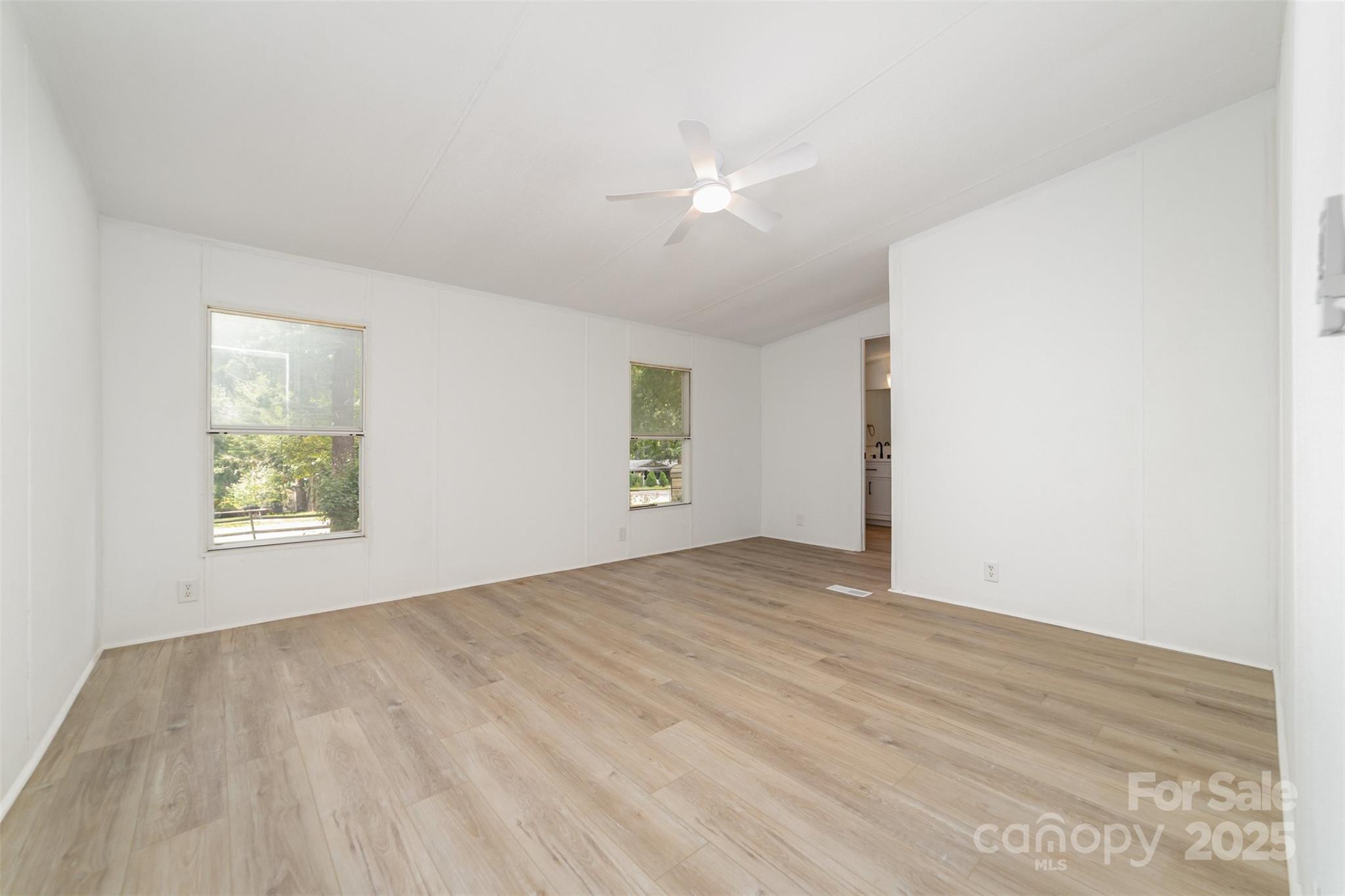 120 Walk A Long Way Property Photo 15