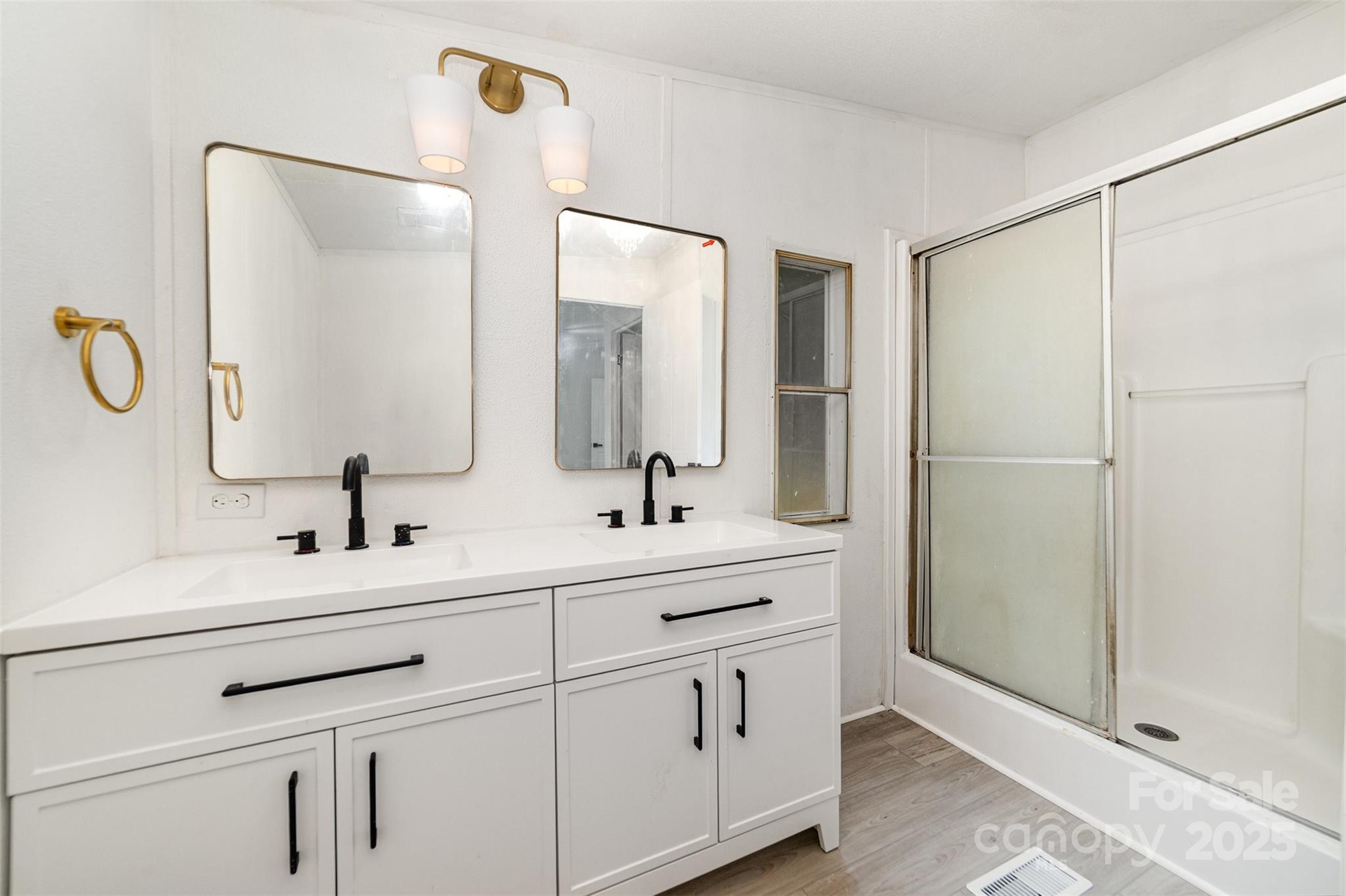 120 Walk A Long Way Property Photo 16