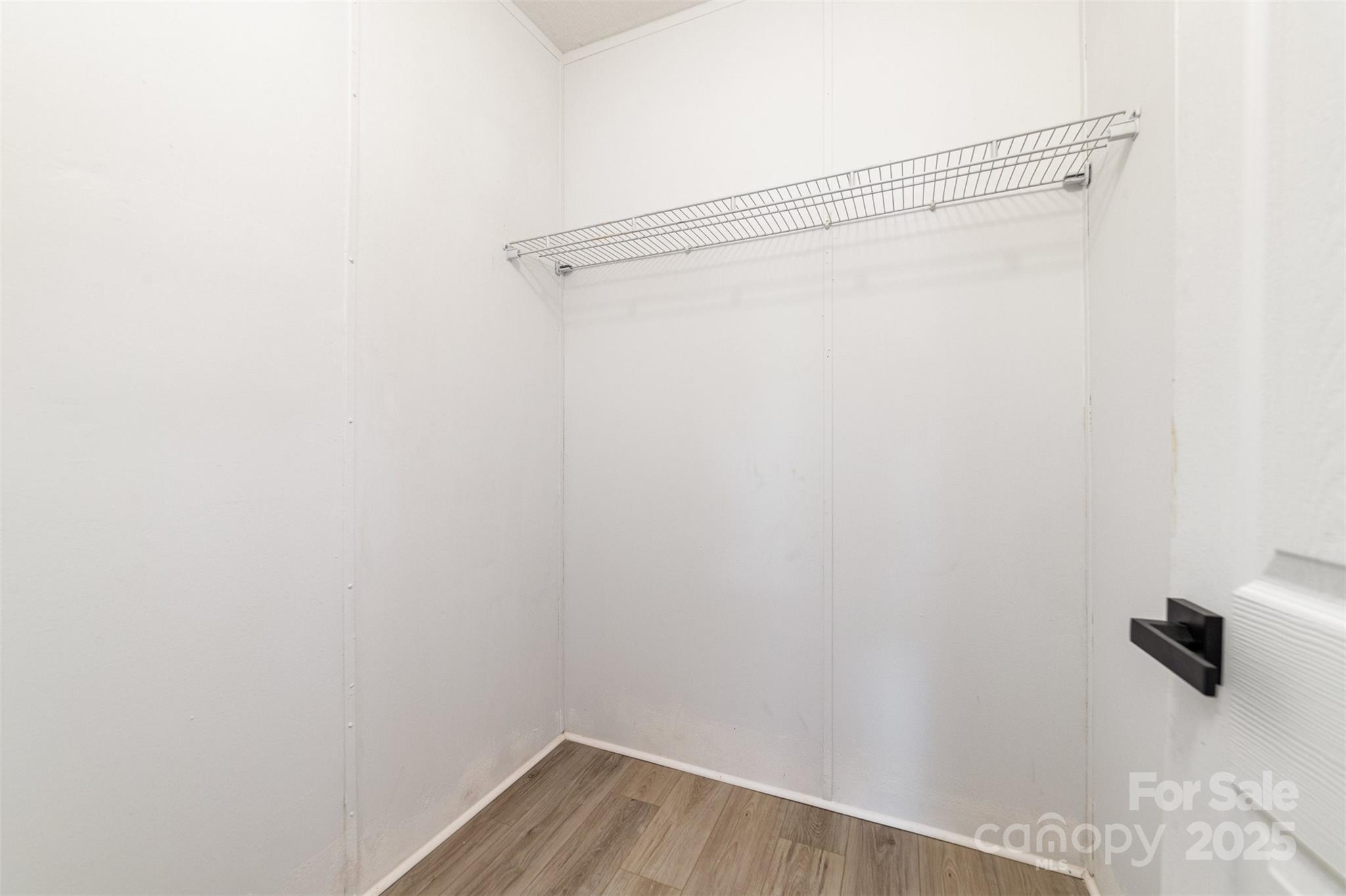 120 Walk A Long Way Property Photo 17