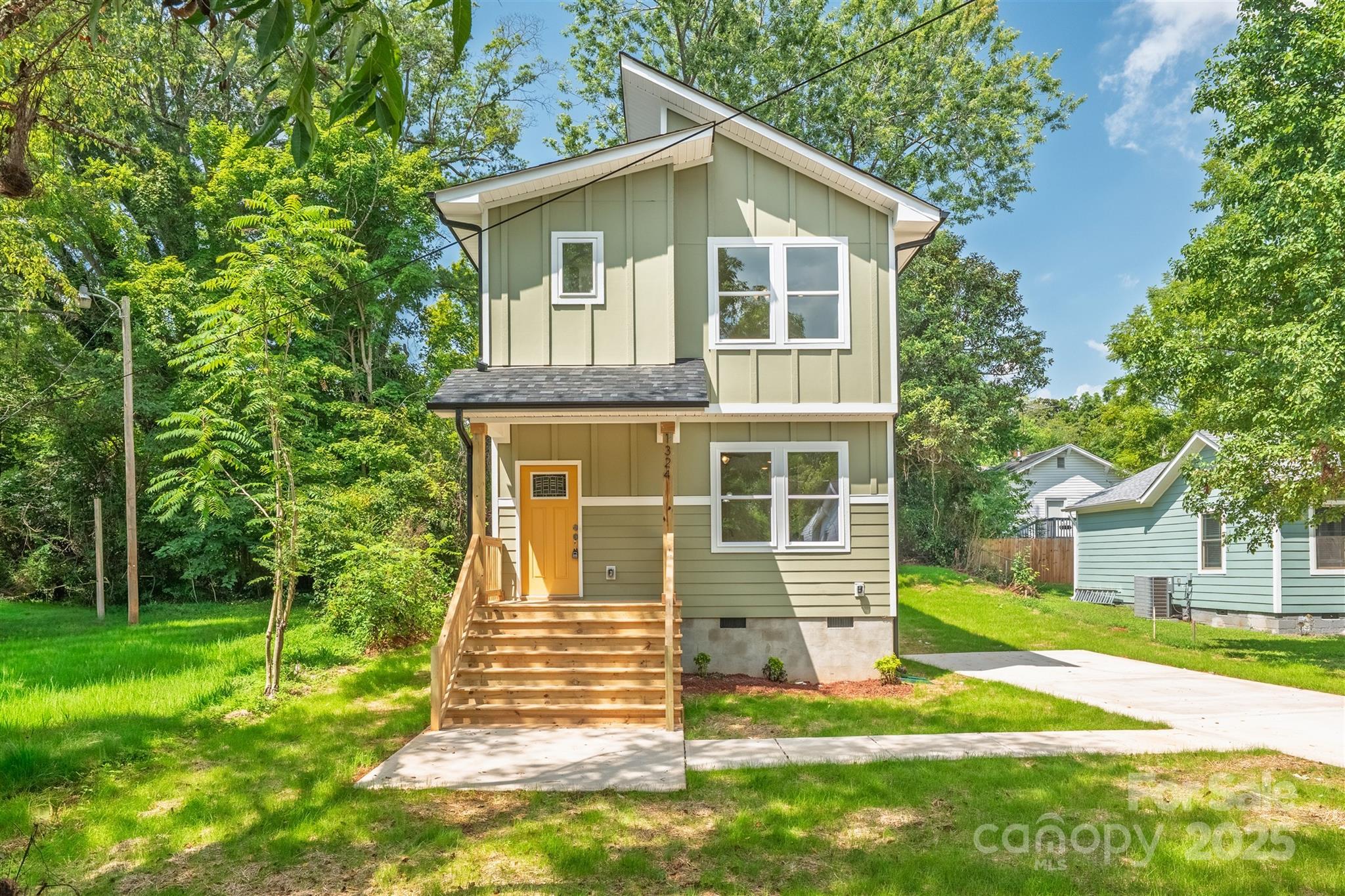 1324 Old Charlotte Road Property Photo 1