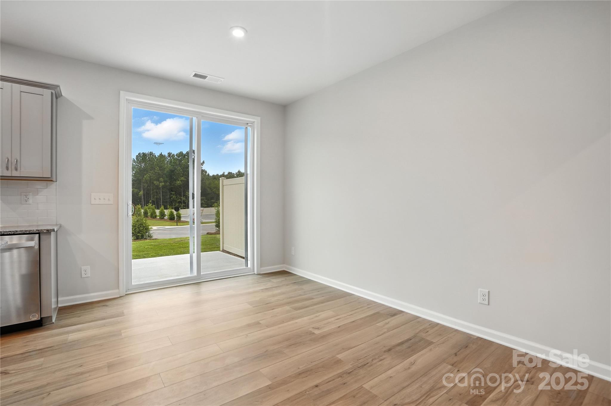 636 Cassidy Court Property Photo 11