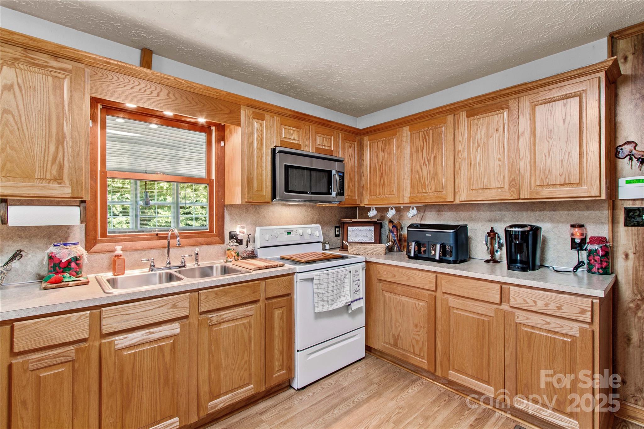 784 Whites Farm Road Property Photo 15