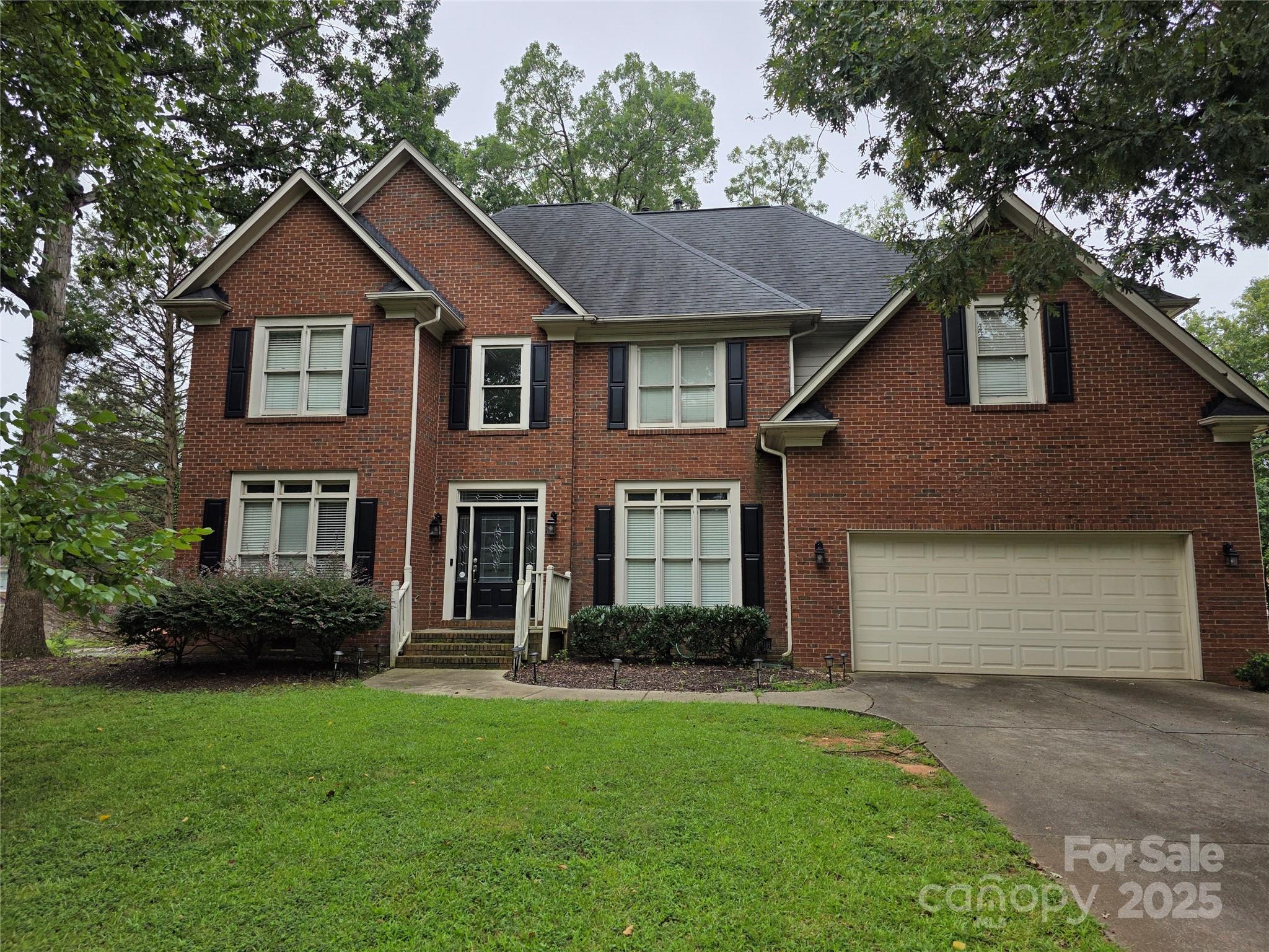 11550 Falling Leaves Drive Property Photo 1