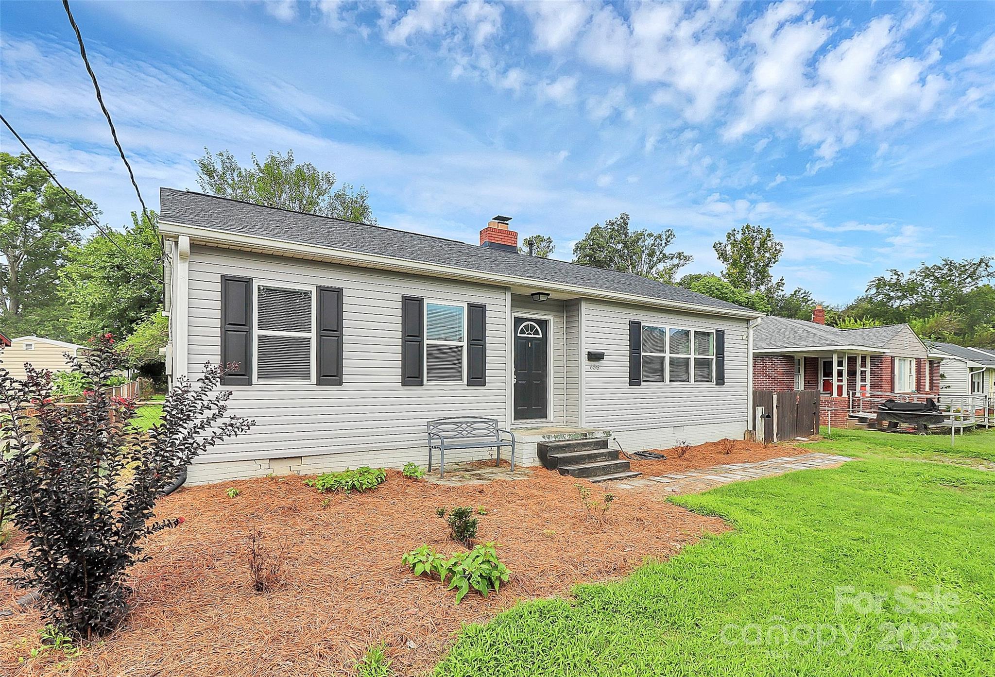 658 Rockwood Drive Property Photo 1