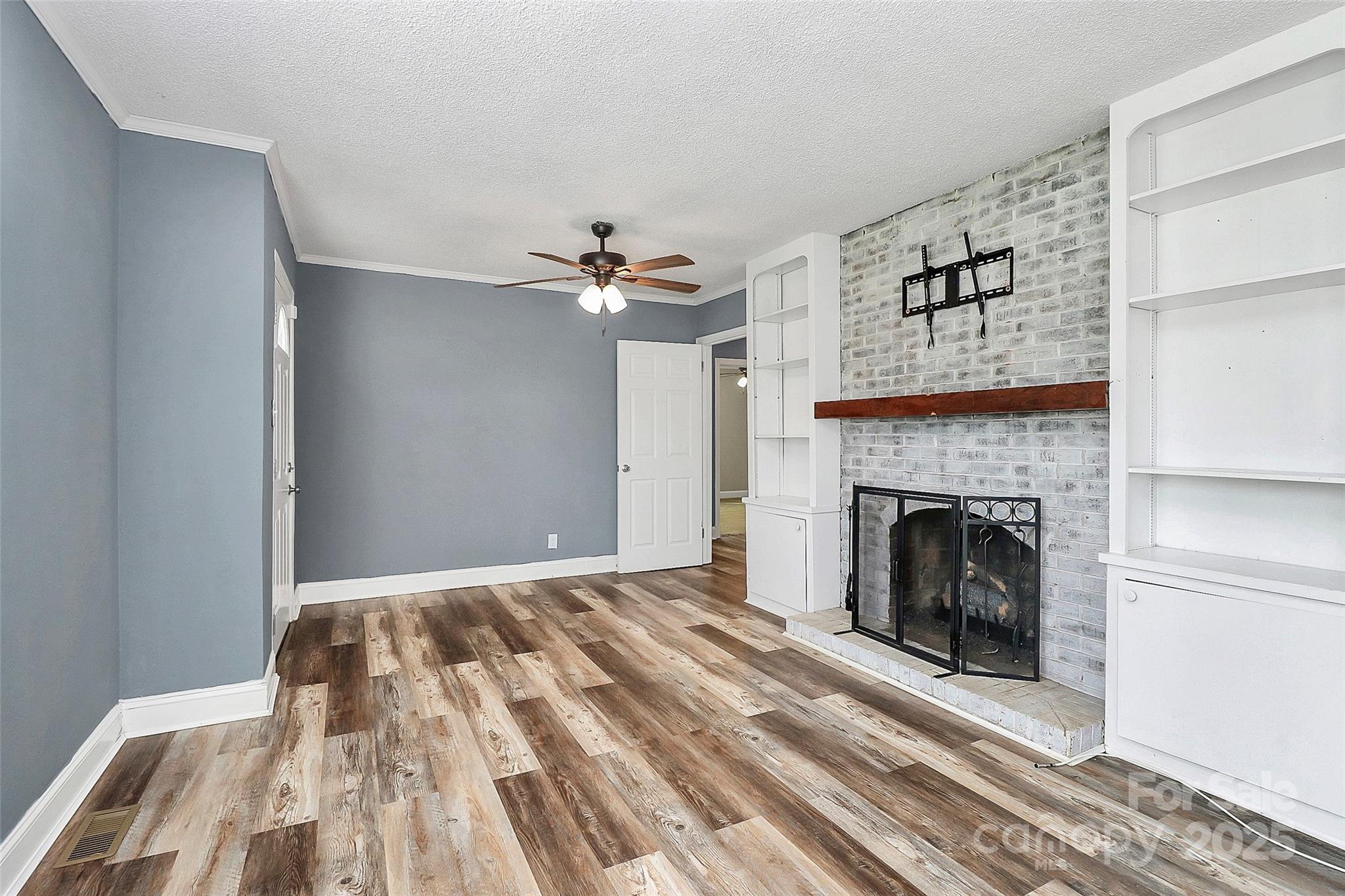 658 Rockwood Drive Property Photo 12