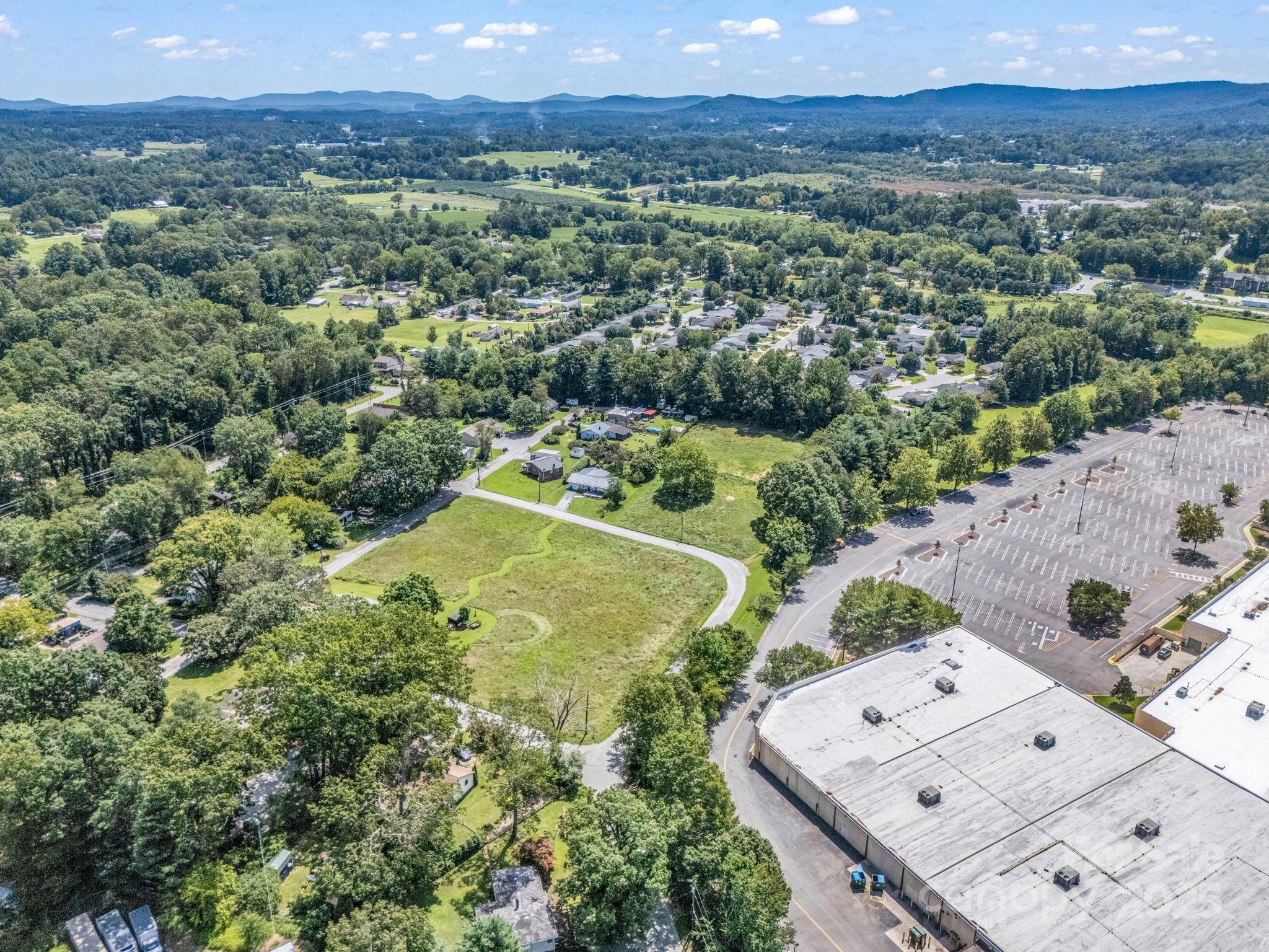 410 Freeman Street Property Photo 8