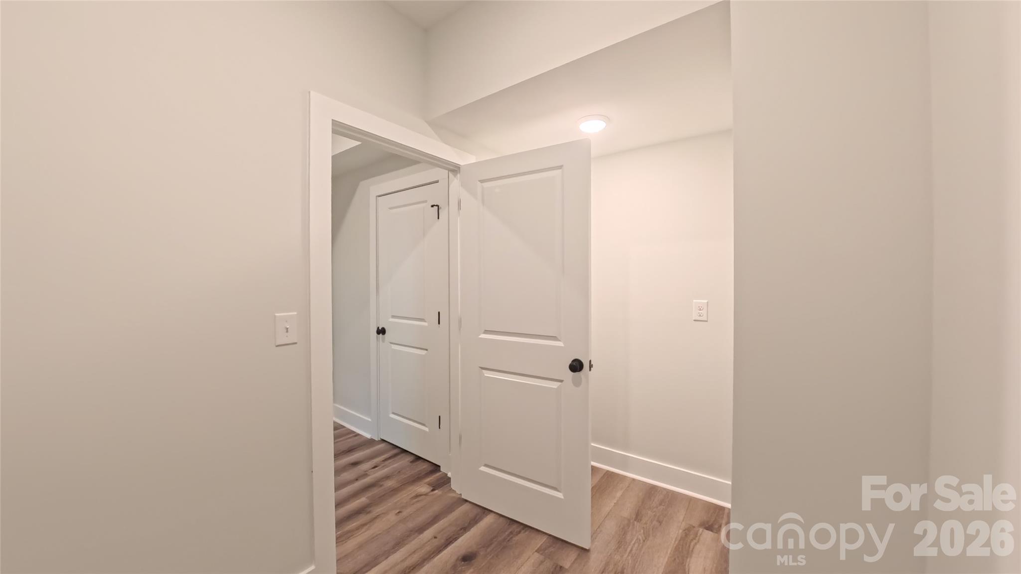 3065 Meadowcrest Drive 25 Property Photo 21