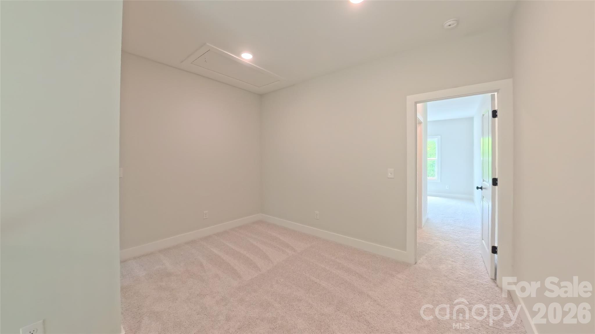 3065 Meadowcrest Drive 25 Property Photo 39