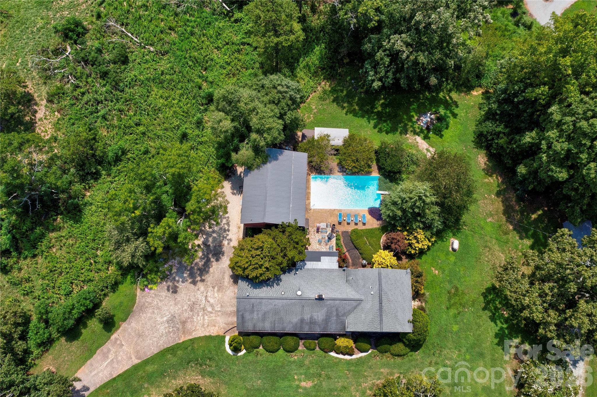 3319 Humphries Road Property Photo 2