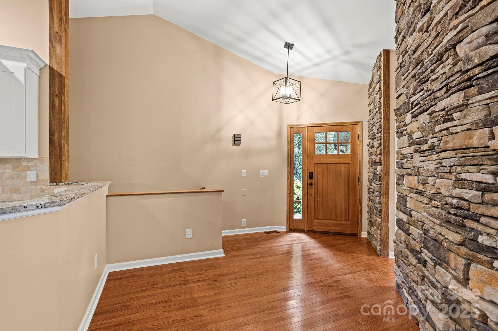 35 Mountain Lake Drive Property Photo 5