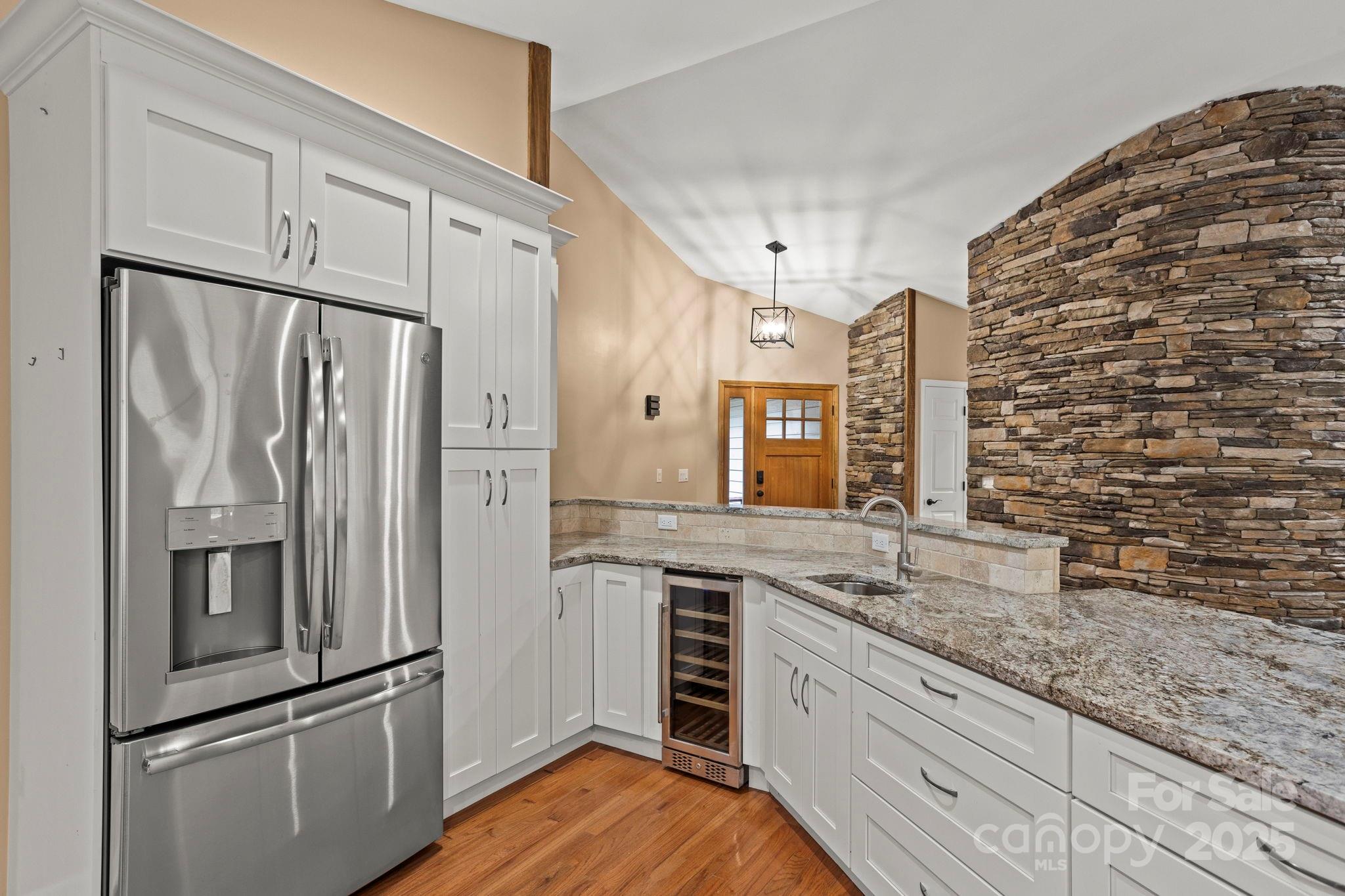 35 Mountain Lake Drive Property Photo 13