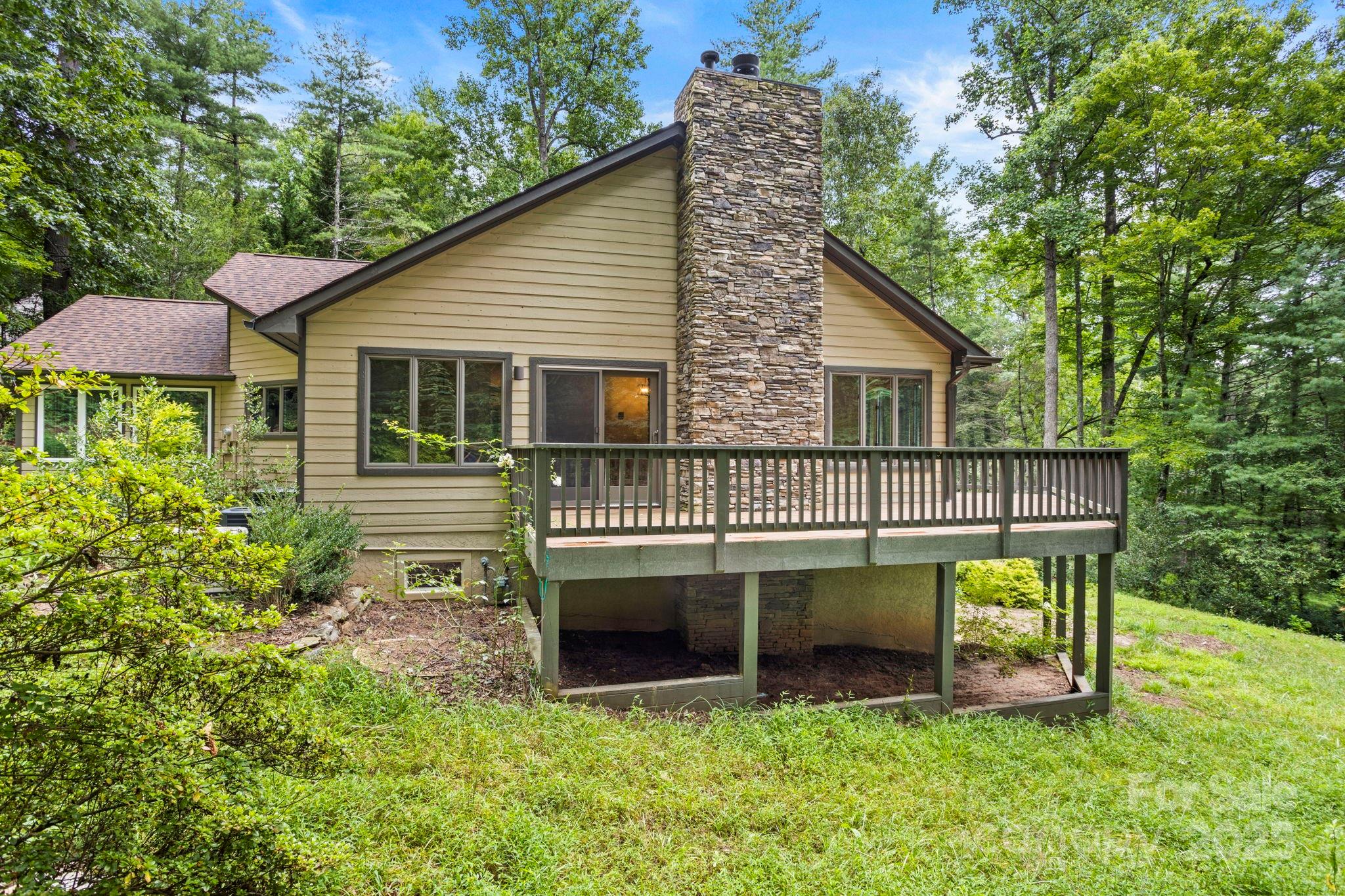 35 Mountain Lake Drive Property Photo 42