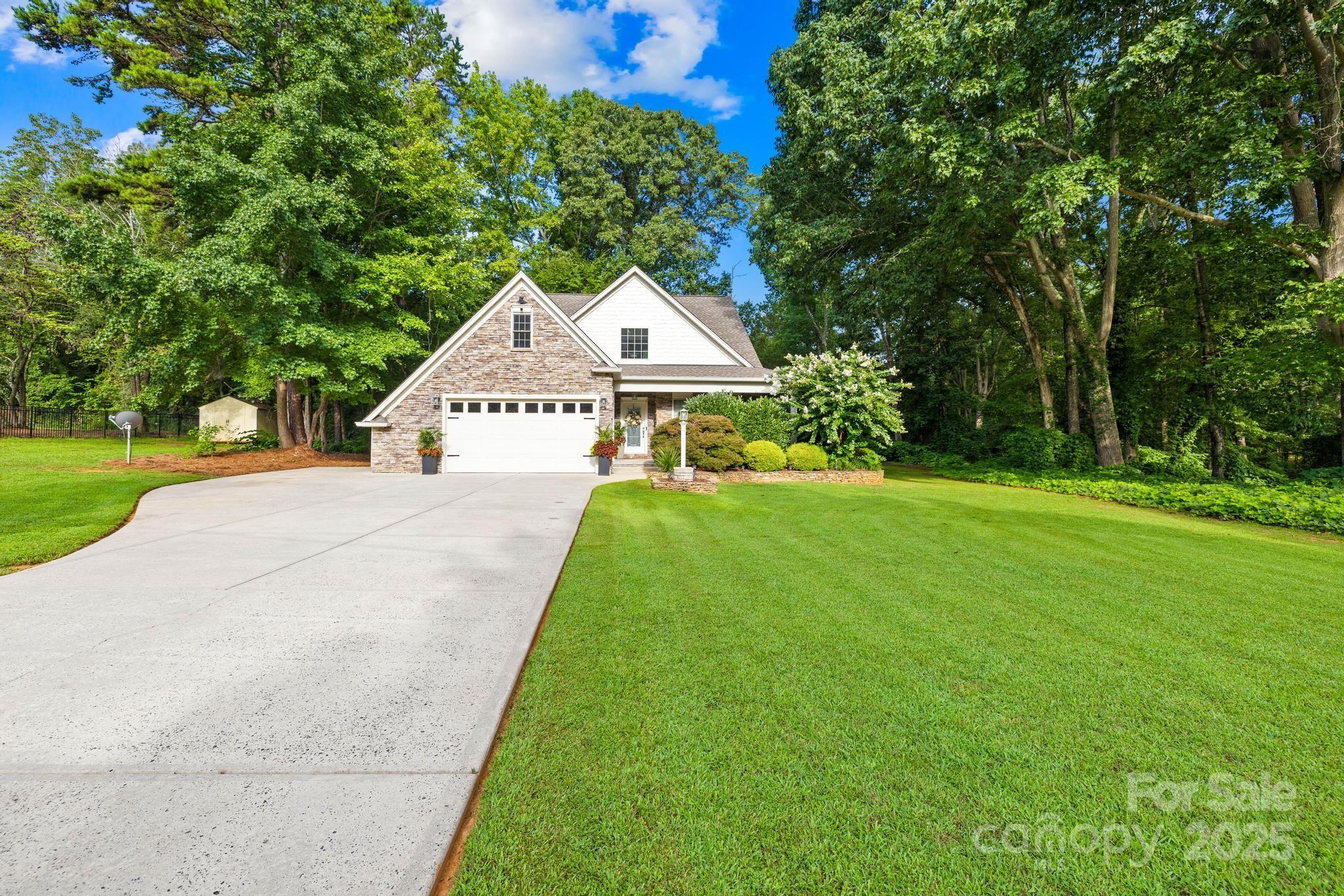 119 Jennymarie Road Property Photo 2