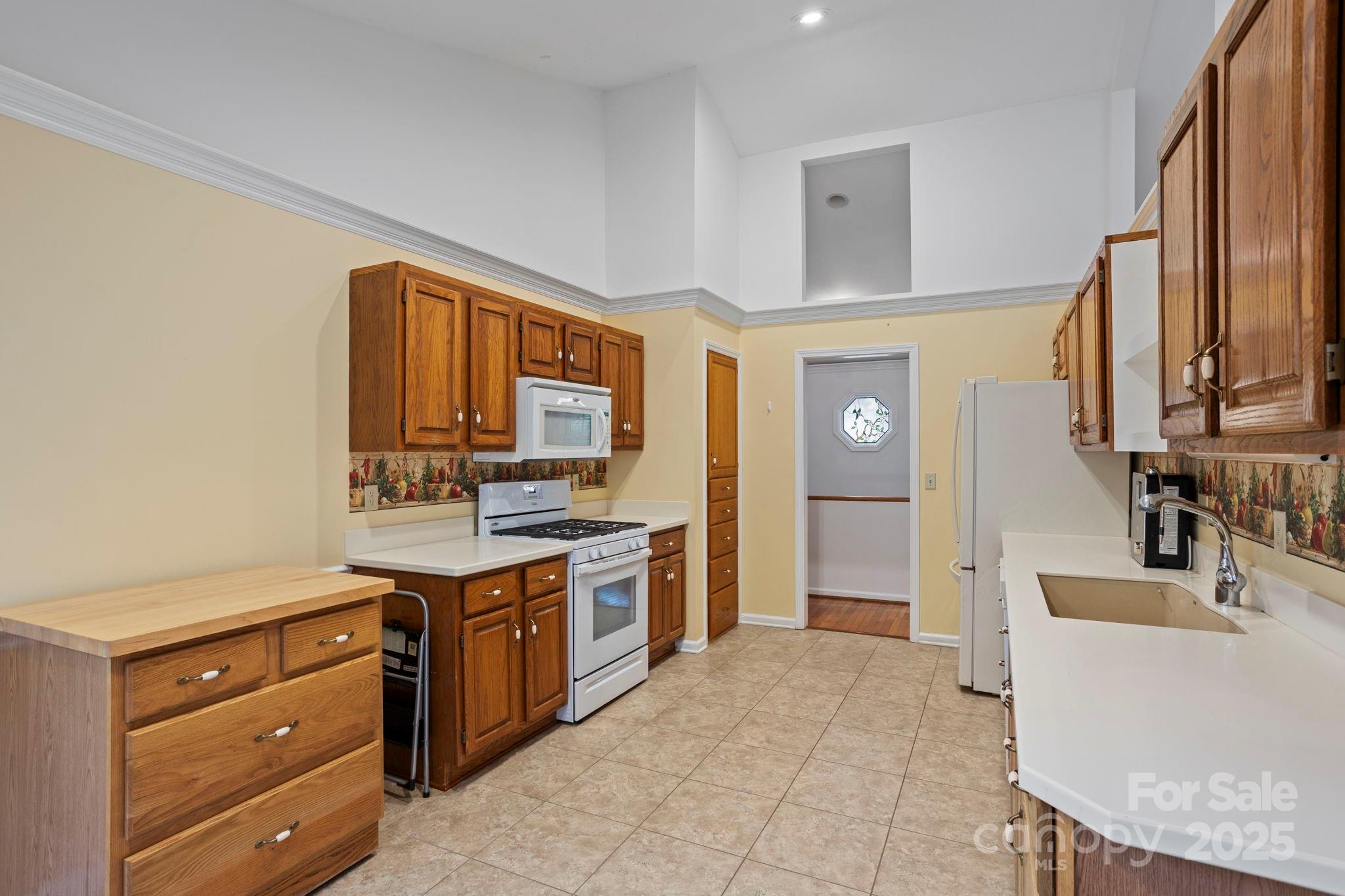 1007 Saddlebrook Drive Property Photo 15