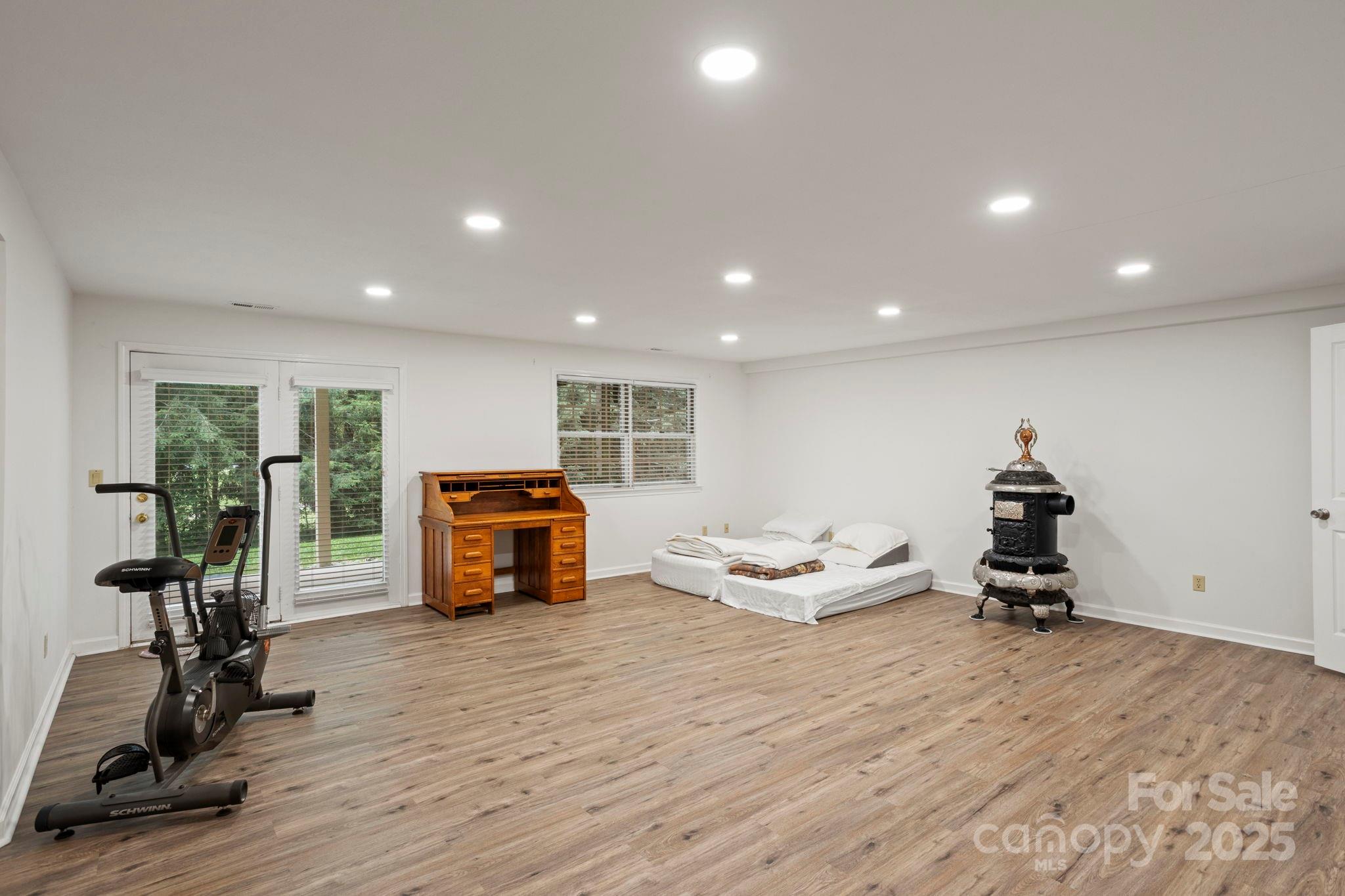 1007 Saddlebrook Drive Property Photo 19