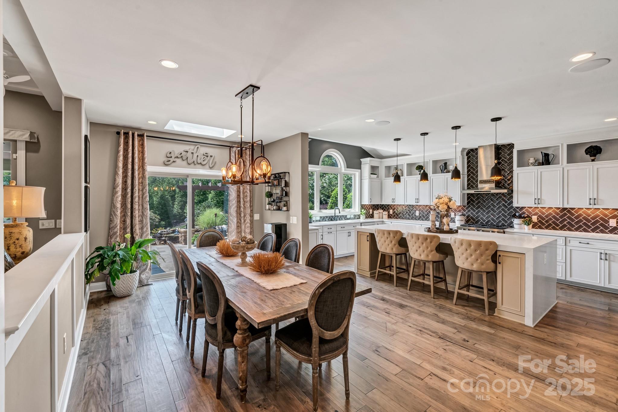 1041 Chippenham Avenue Property Photo 16