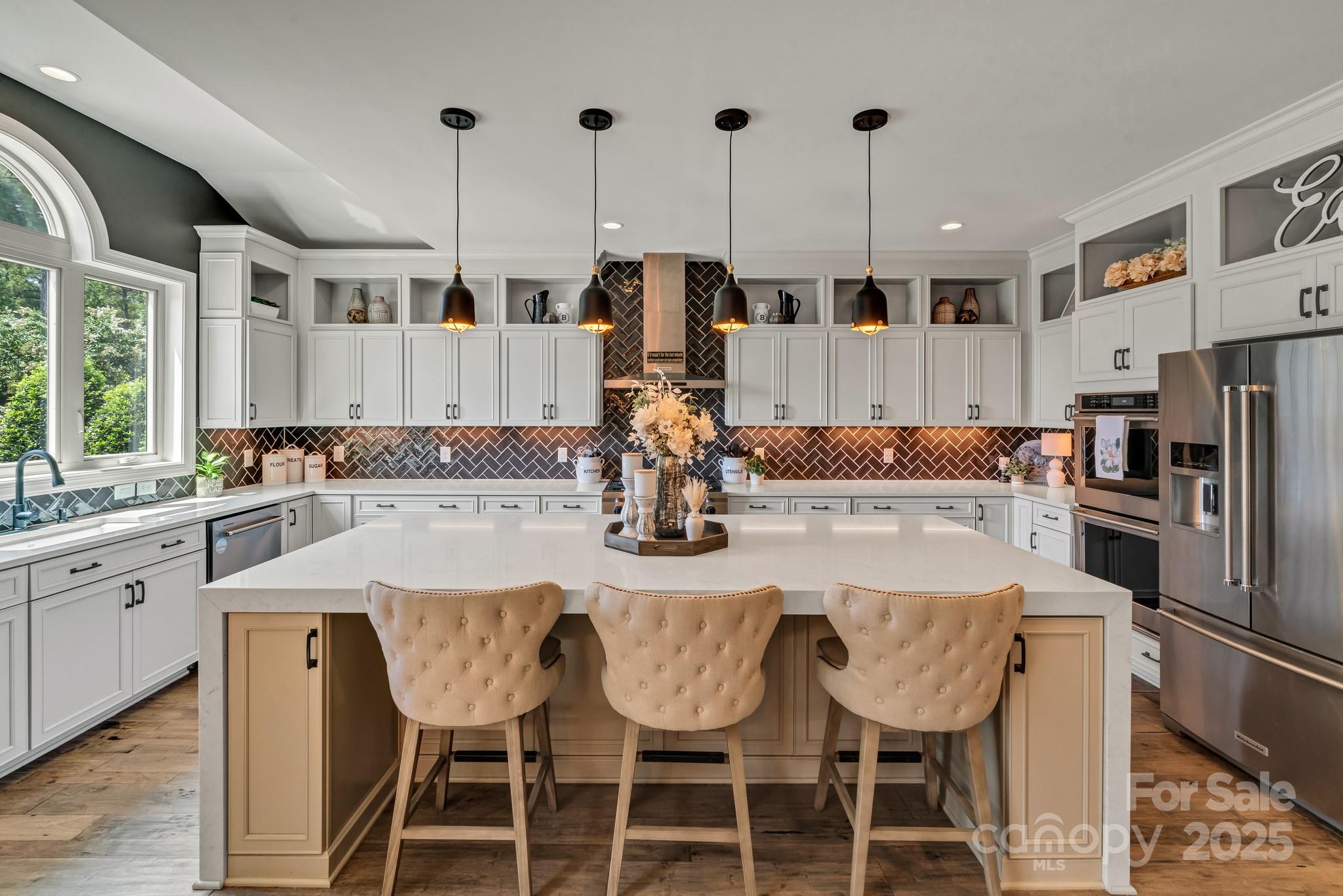 1041 Chippenham Avenue Property Photo 18