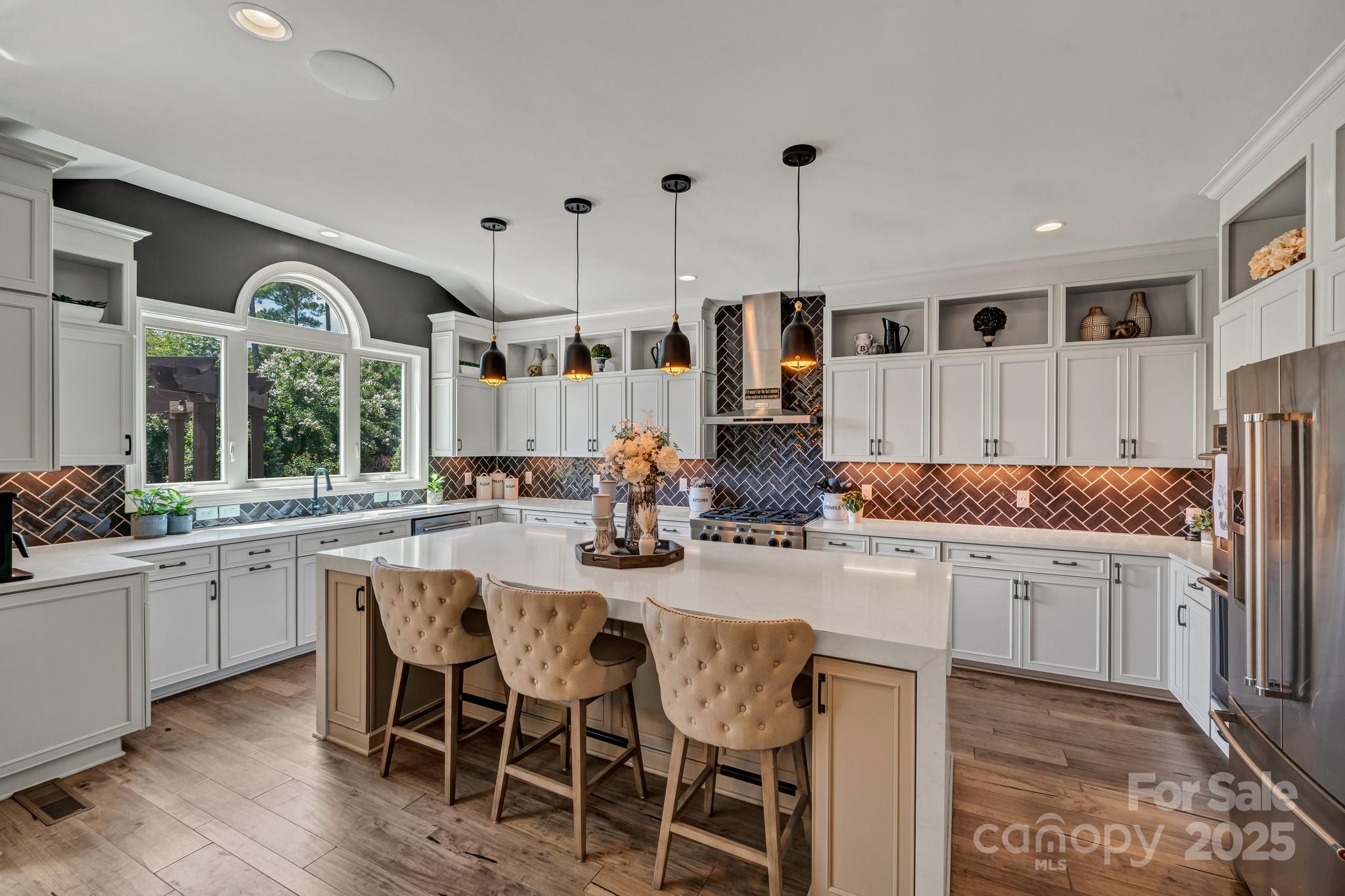 1041 Chippenham Avenue Property Photo 19