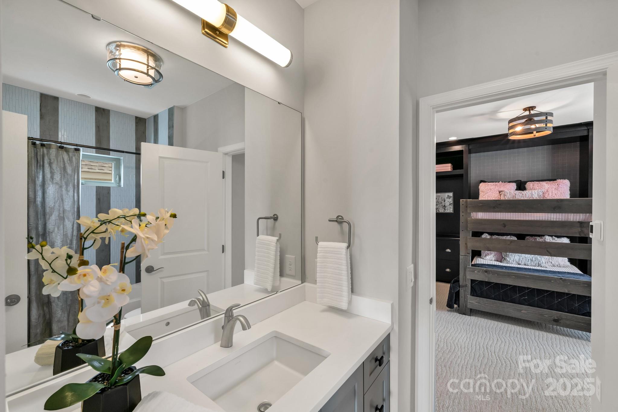 1041 Chippenham Avenue Property Photo 28