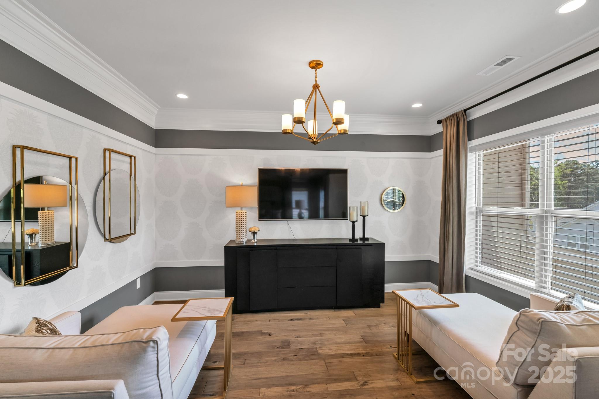 1041 Chippenham Avenue Property Photo 33