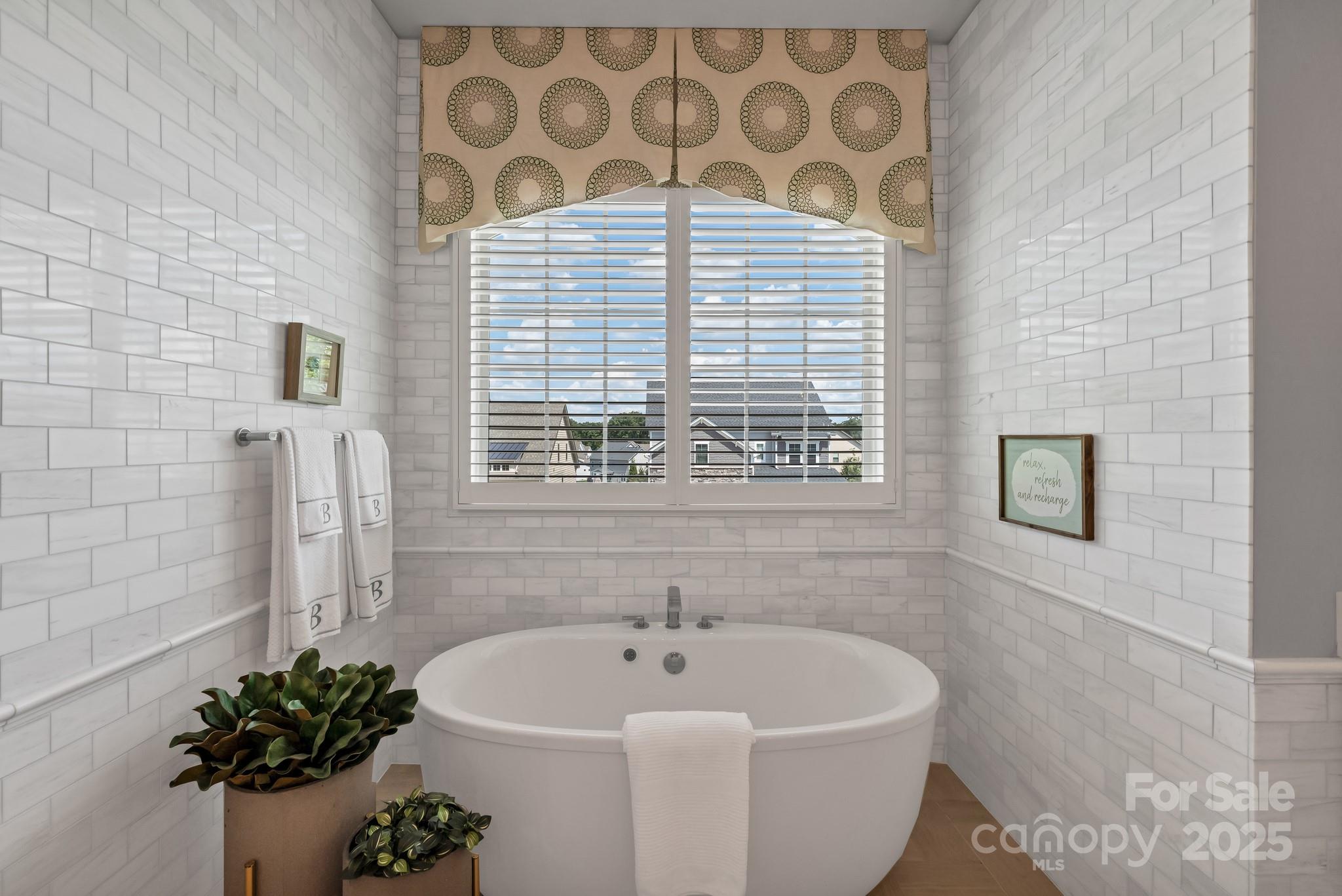 1041 Chippenham Avenue Property Photo 38