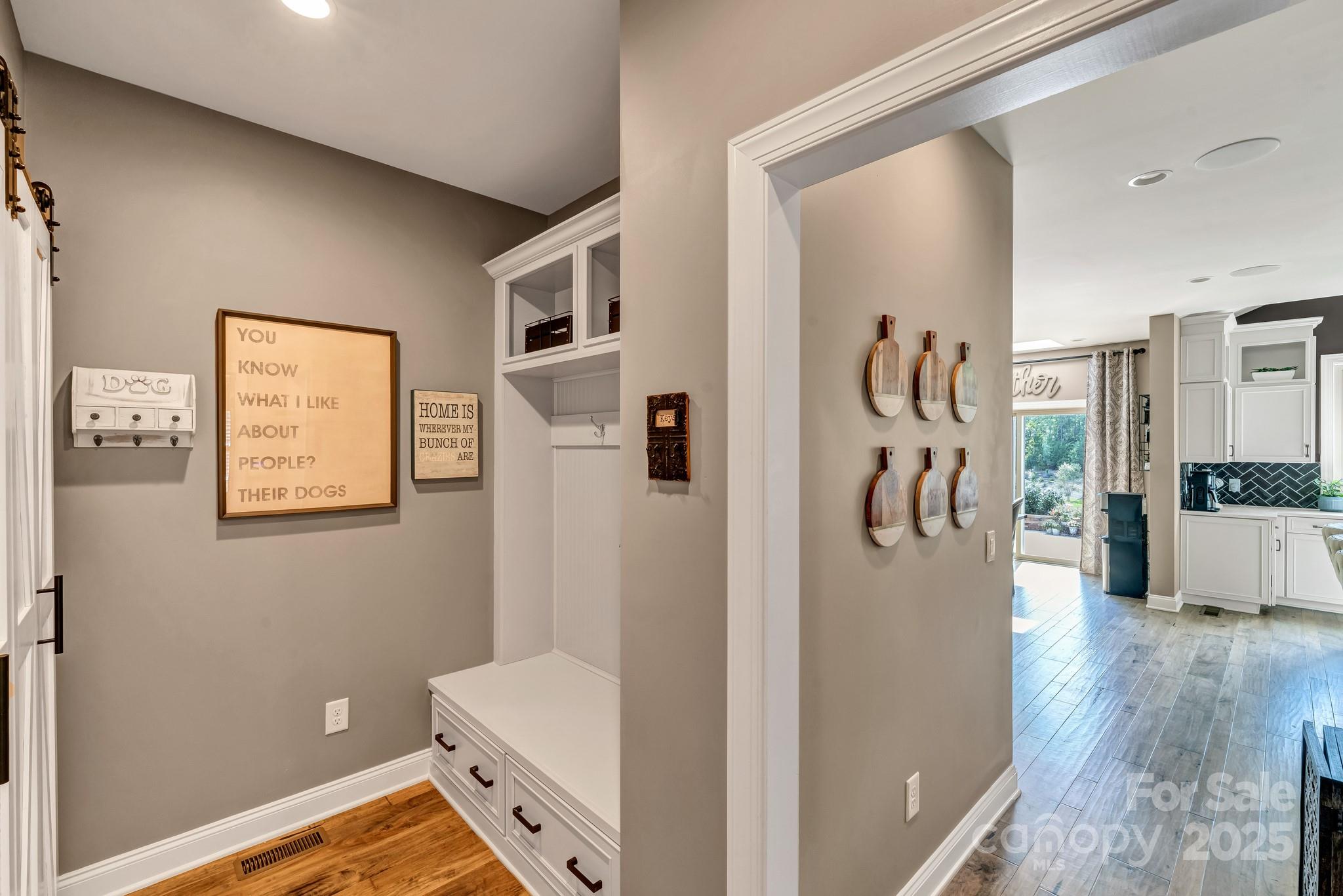 1041 Chippenham Avenue Property Photo 41