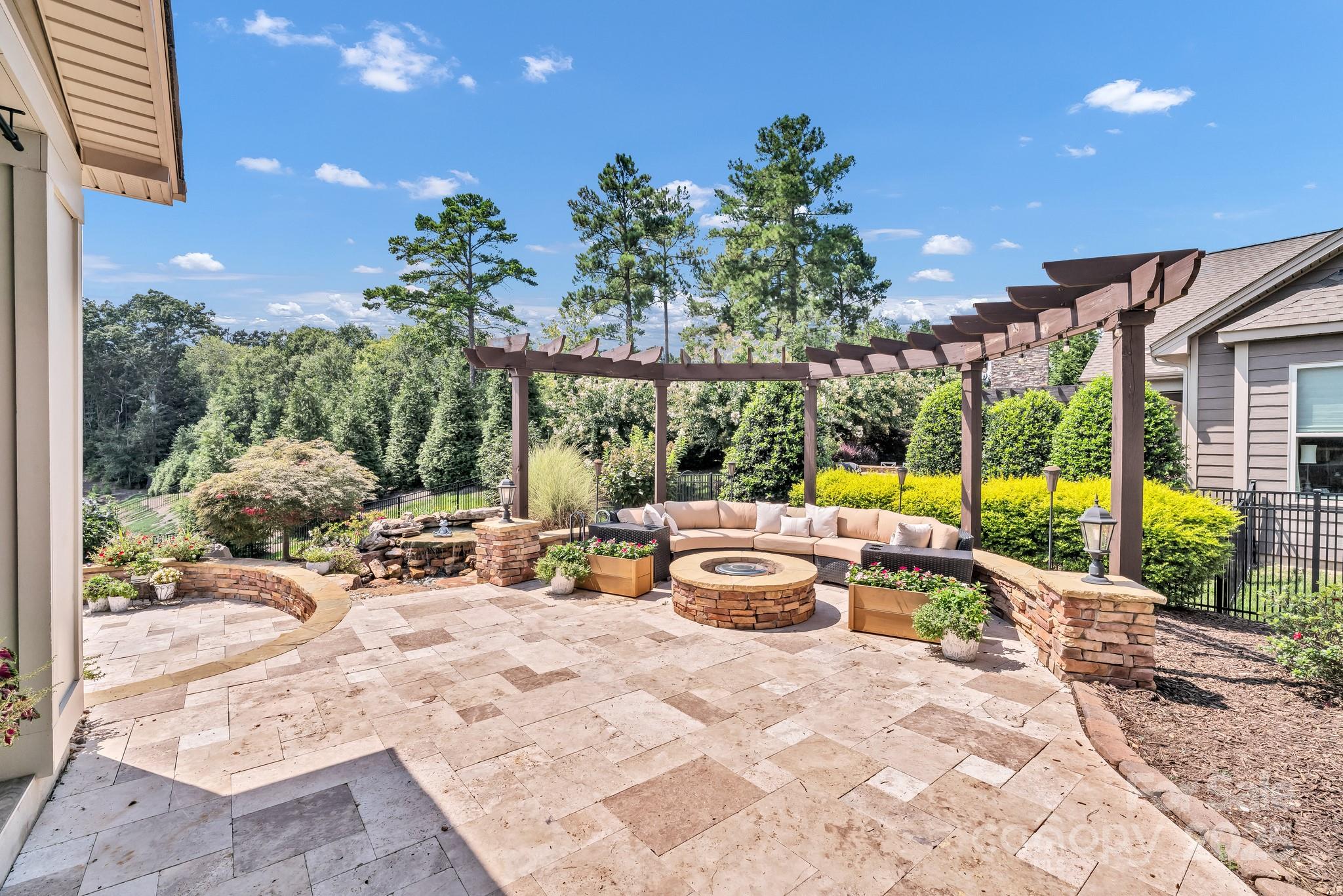 1041 Chippenham Avenue Property Photo 44