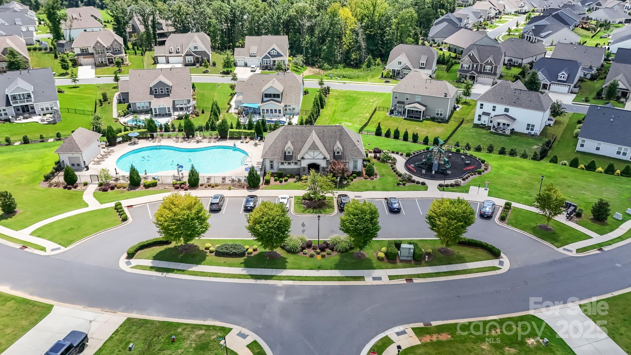 1041 Chippenham Avenue Property Photo 47