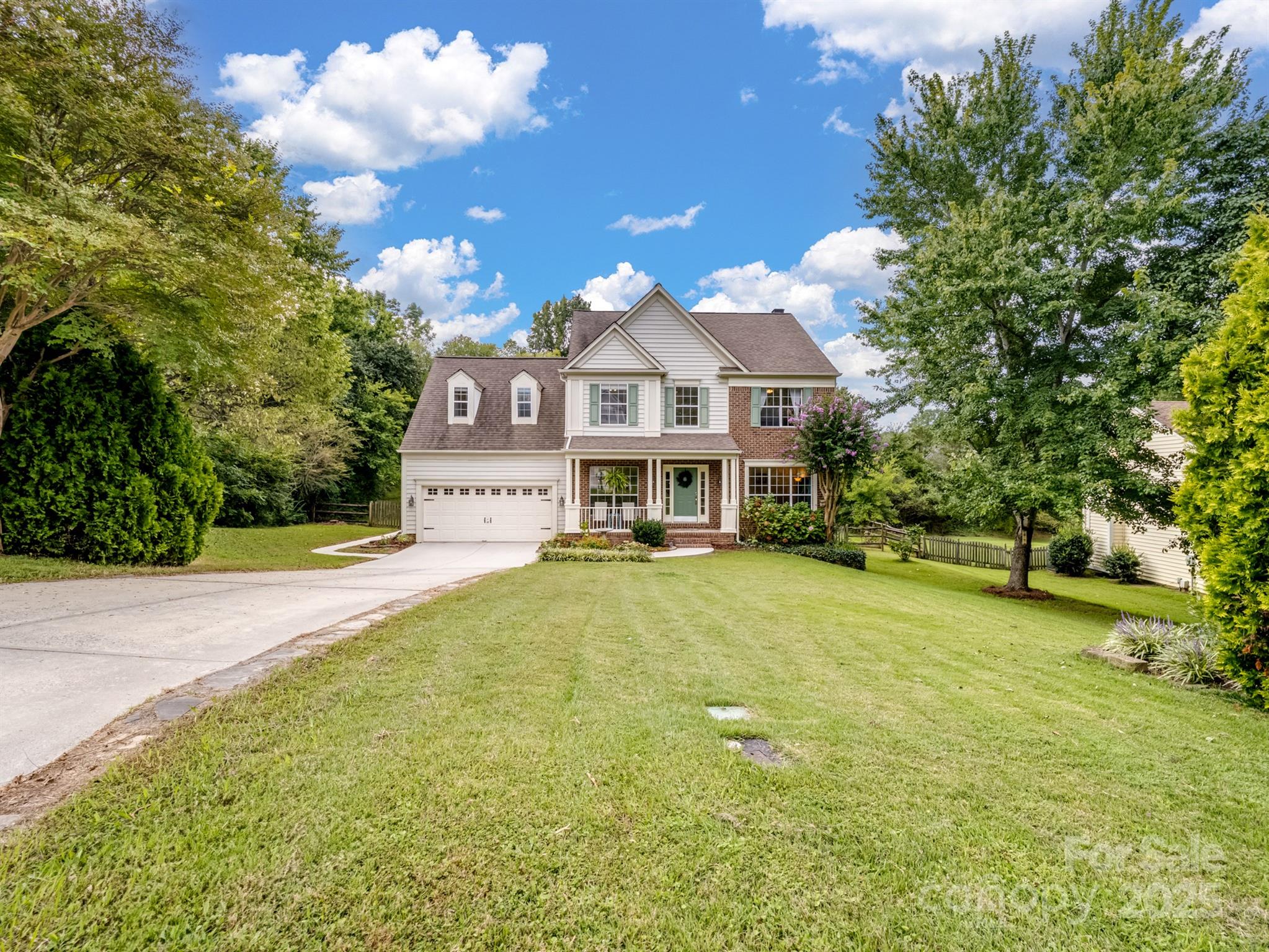 5417 Apple Glen Drive Property Photo 2