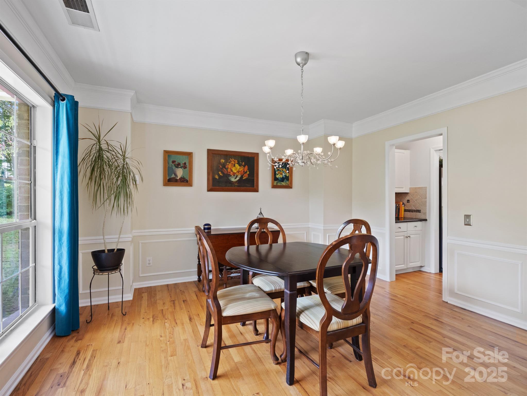 5417 Apple Glen Drive Property Photo 9