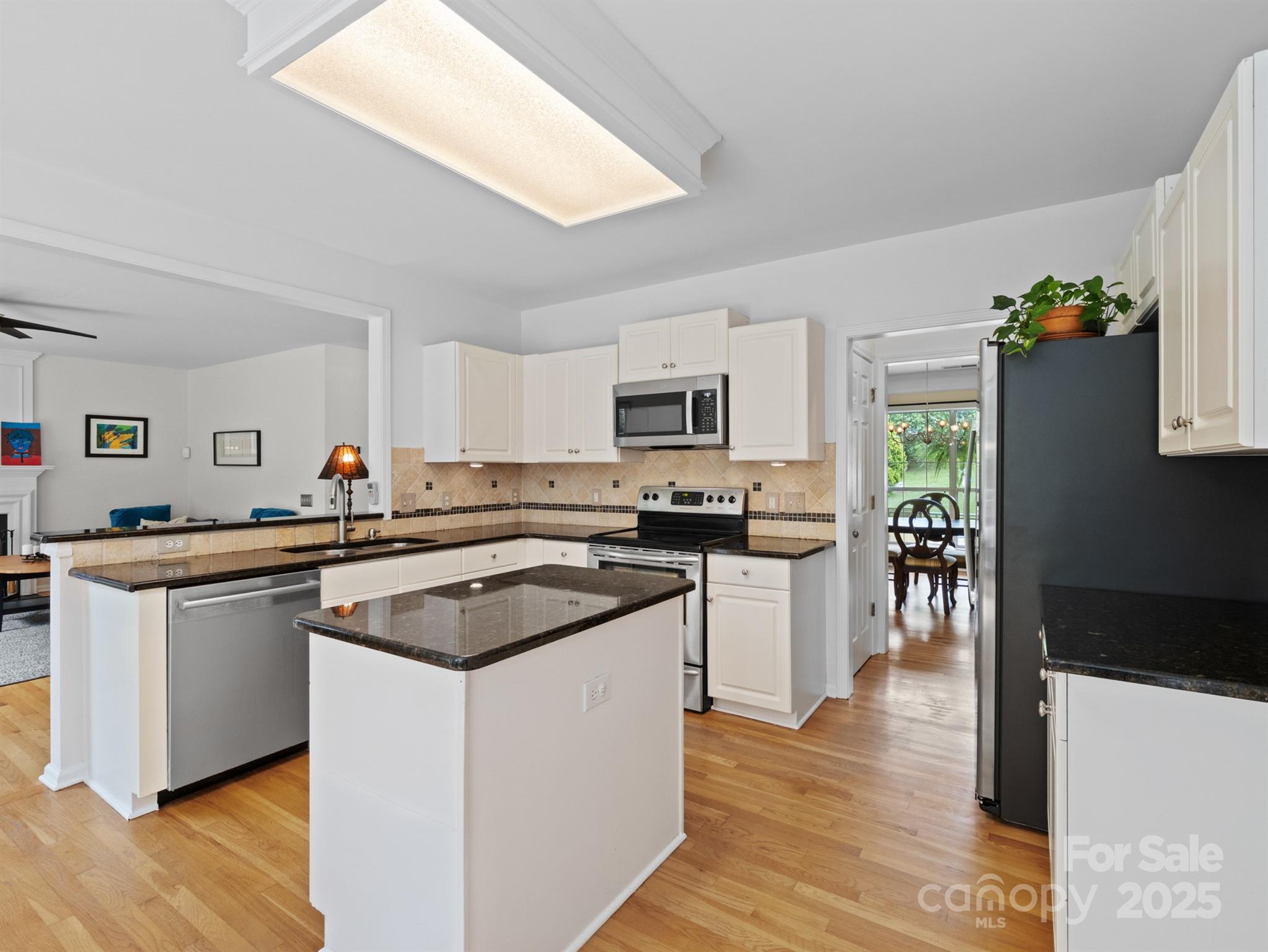 5417 Apple Glen Drive Property Photo 16