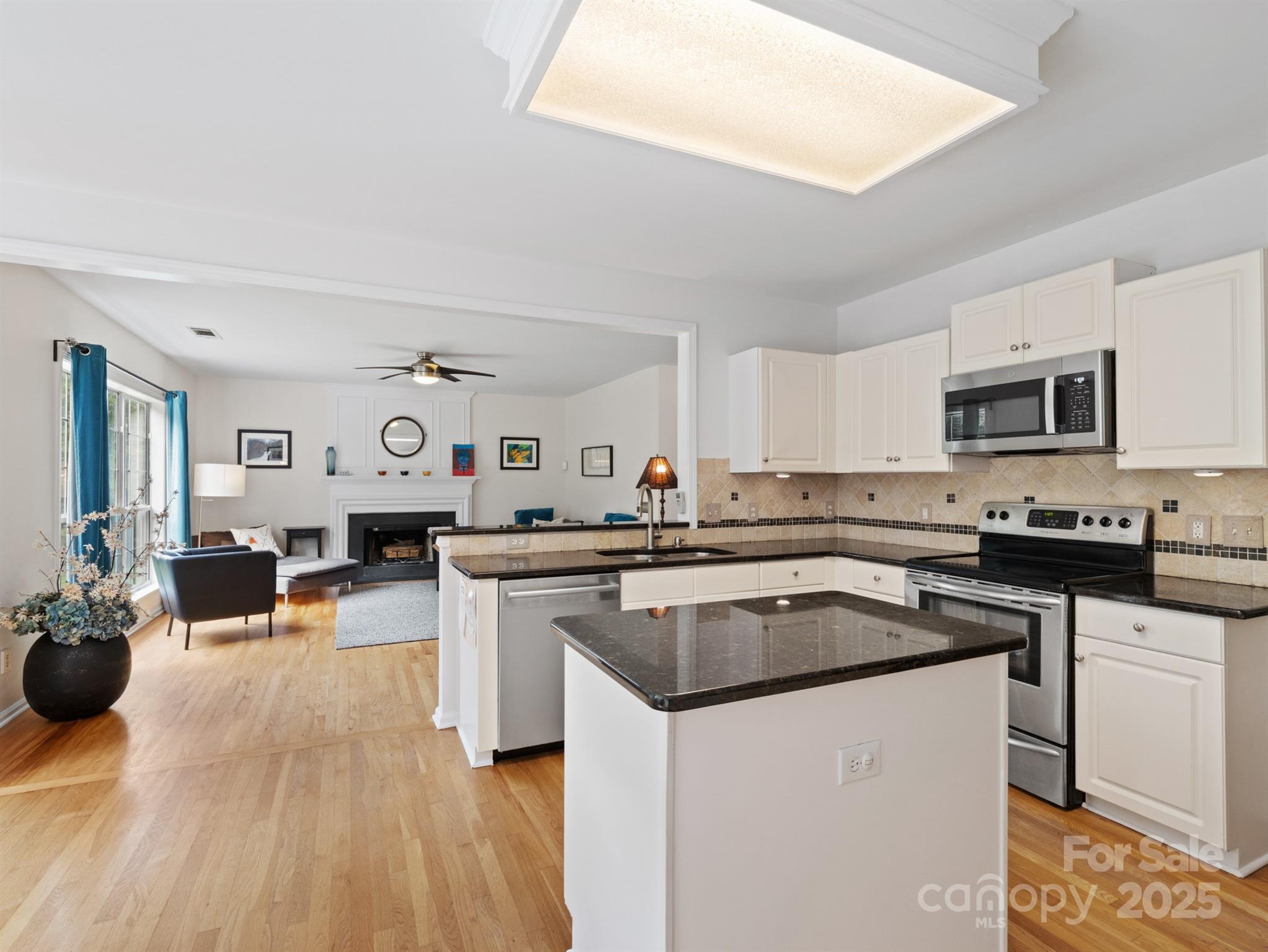 5417 Apple Glen Drive Property Photo 17