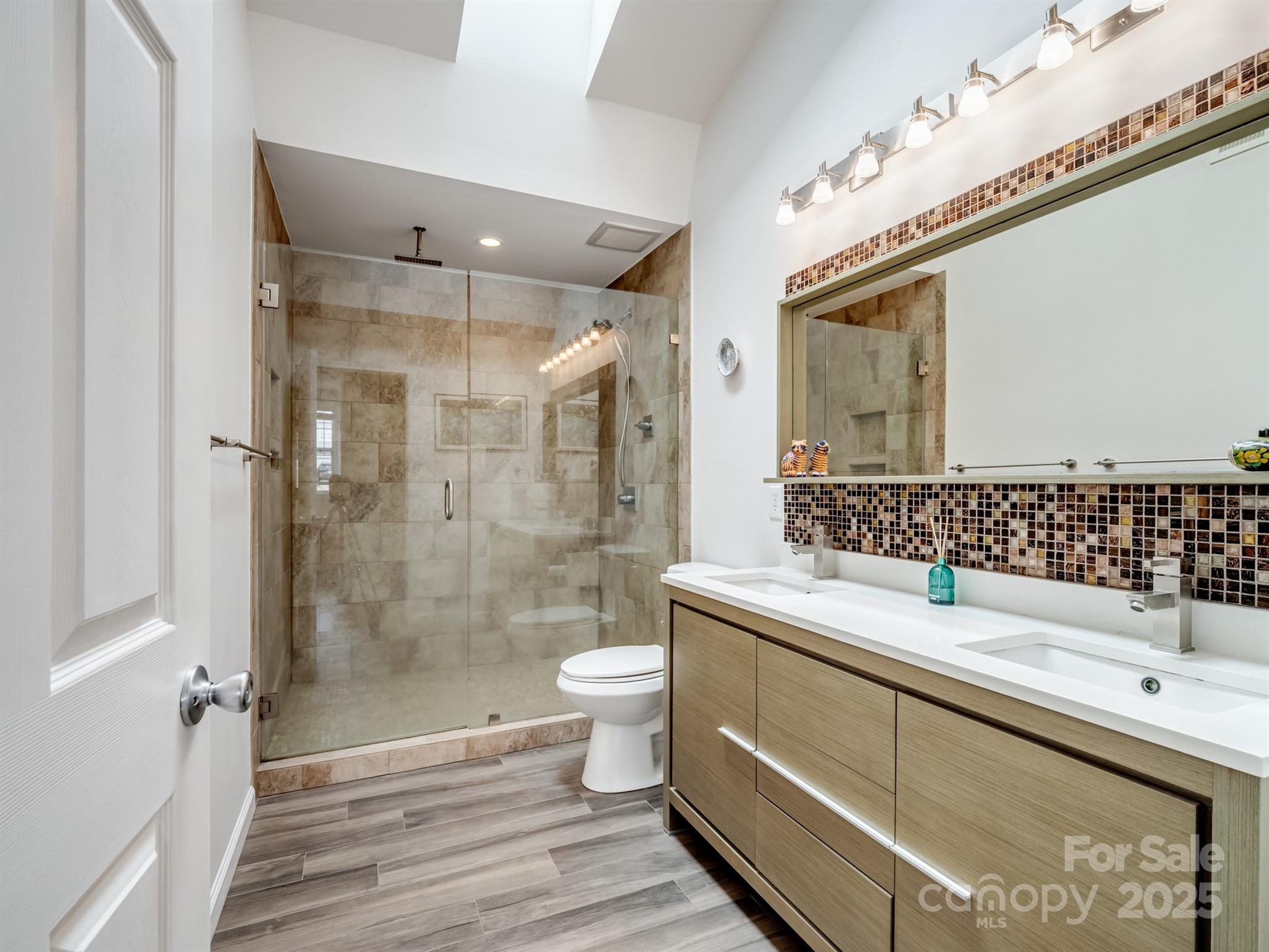 5417 Apple Glen Drive Property Photo 26