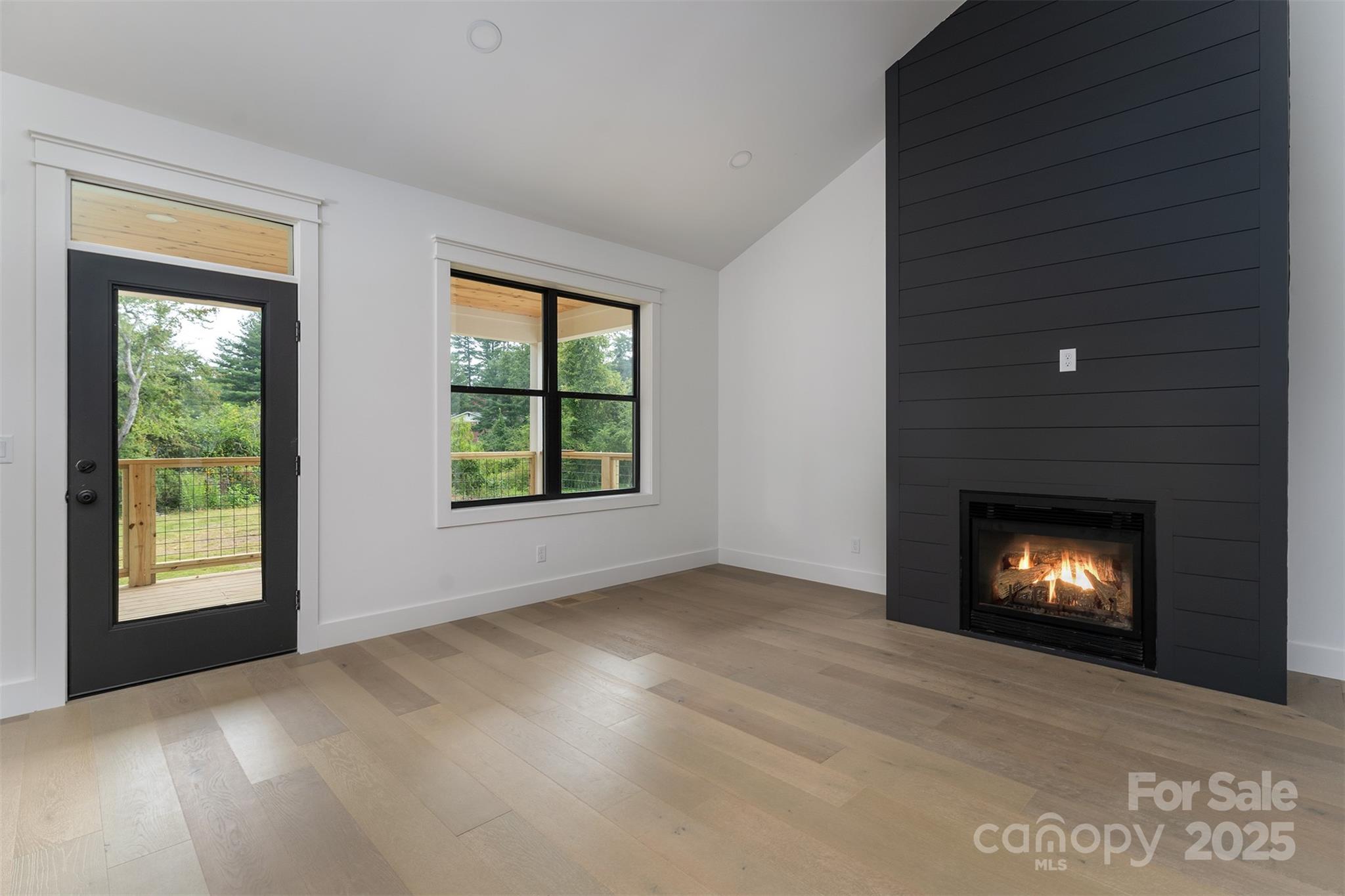 808 Maybank Drive Property Photo 10