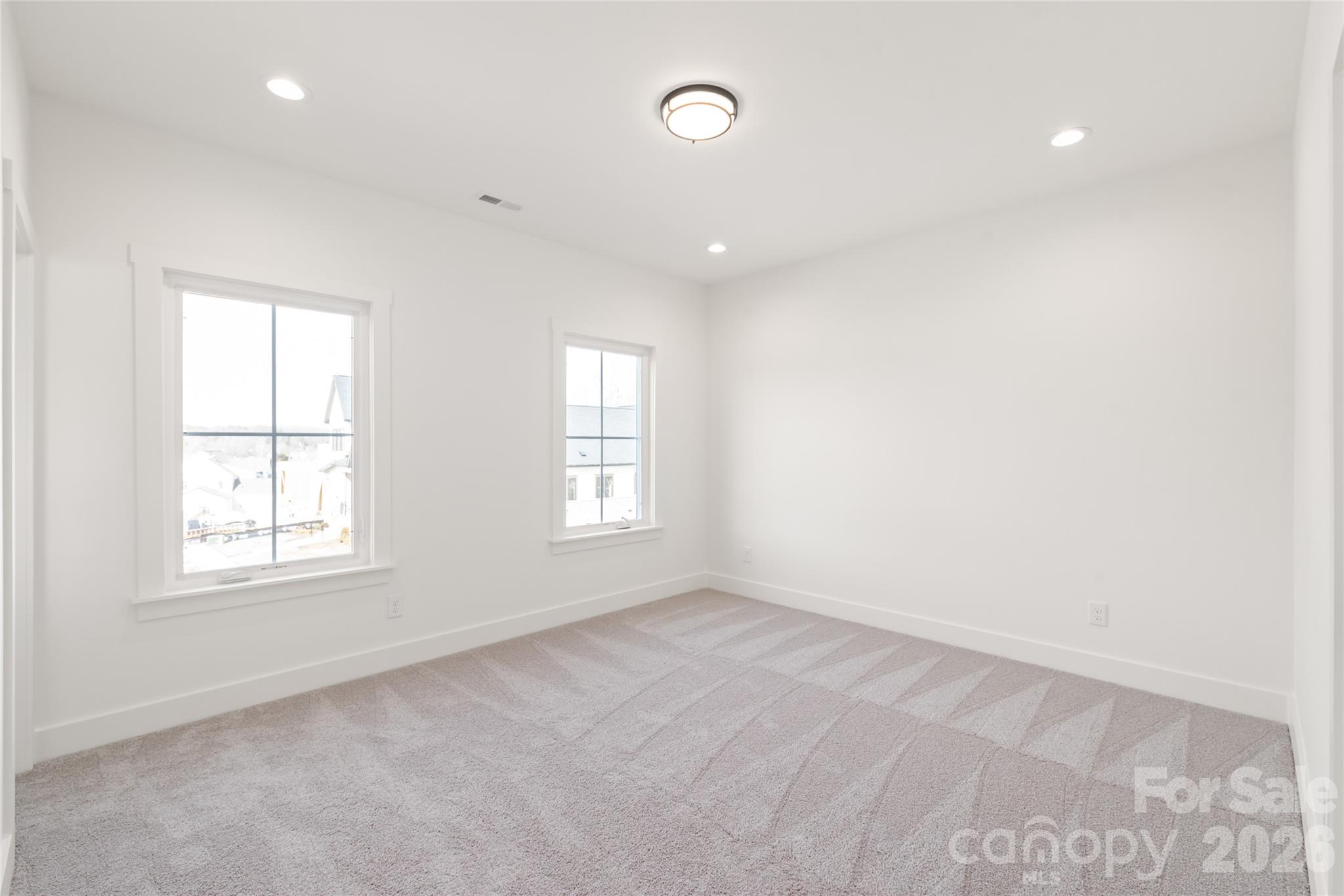 19048 Newburg Hill Road 27 Property Photo 33