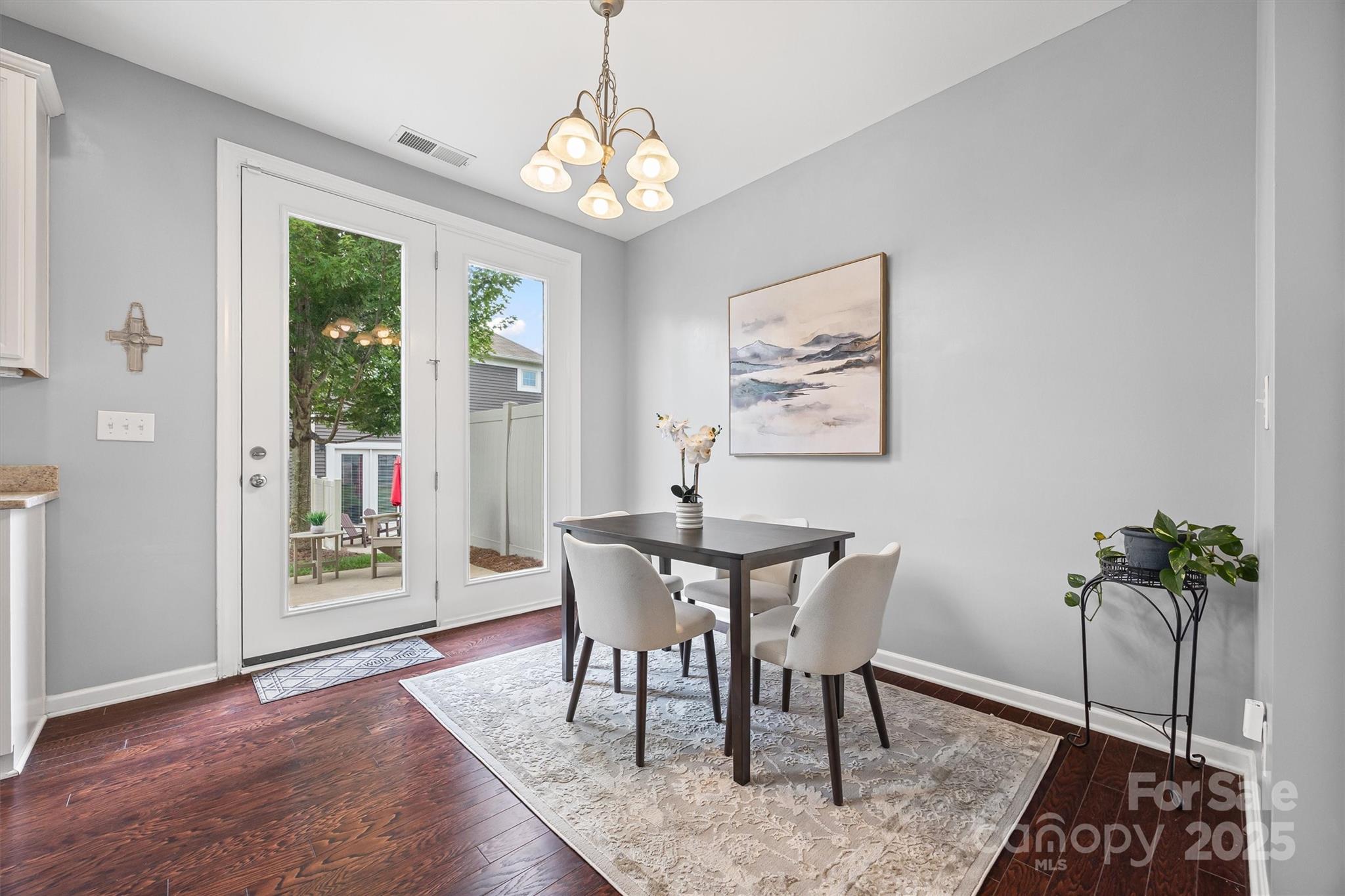 7333 Dulnian Way Property Photo 11