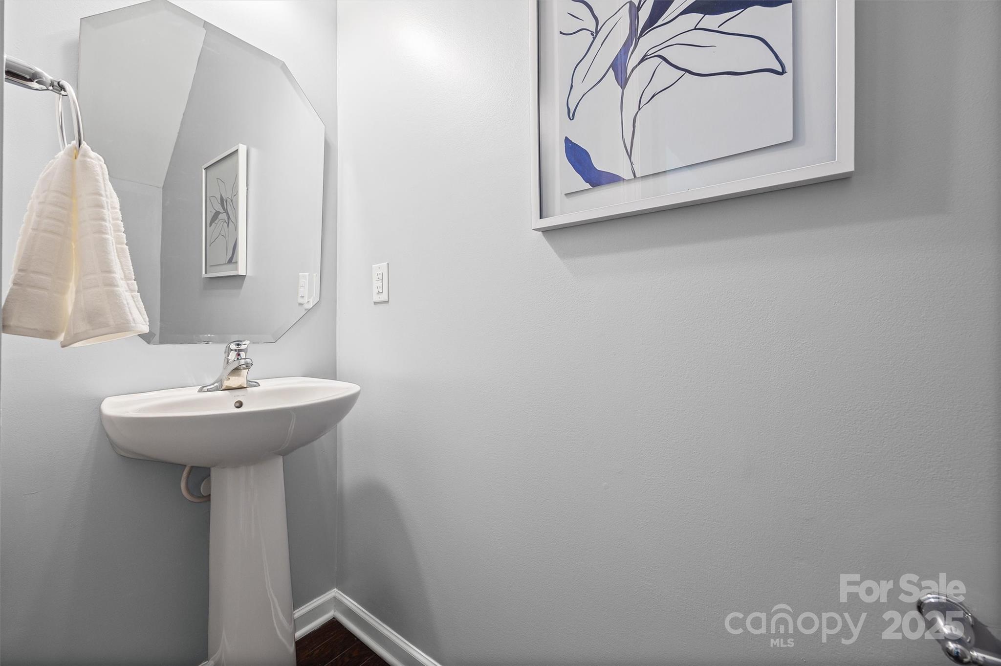 7333 Dulnian Way Property Photo 13